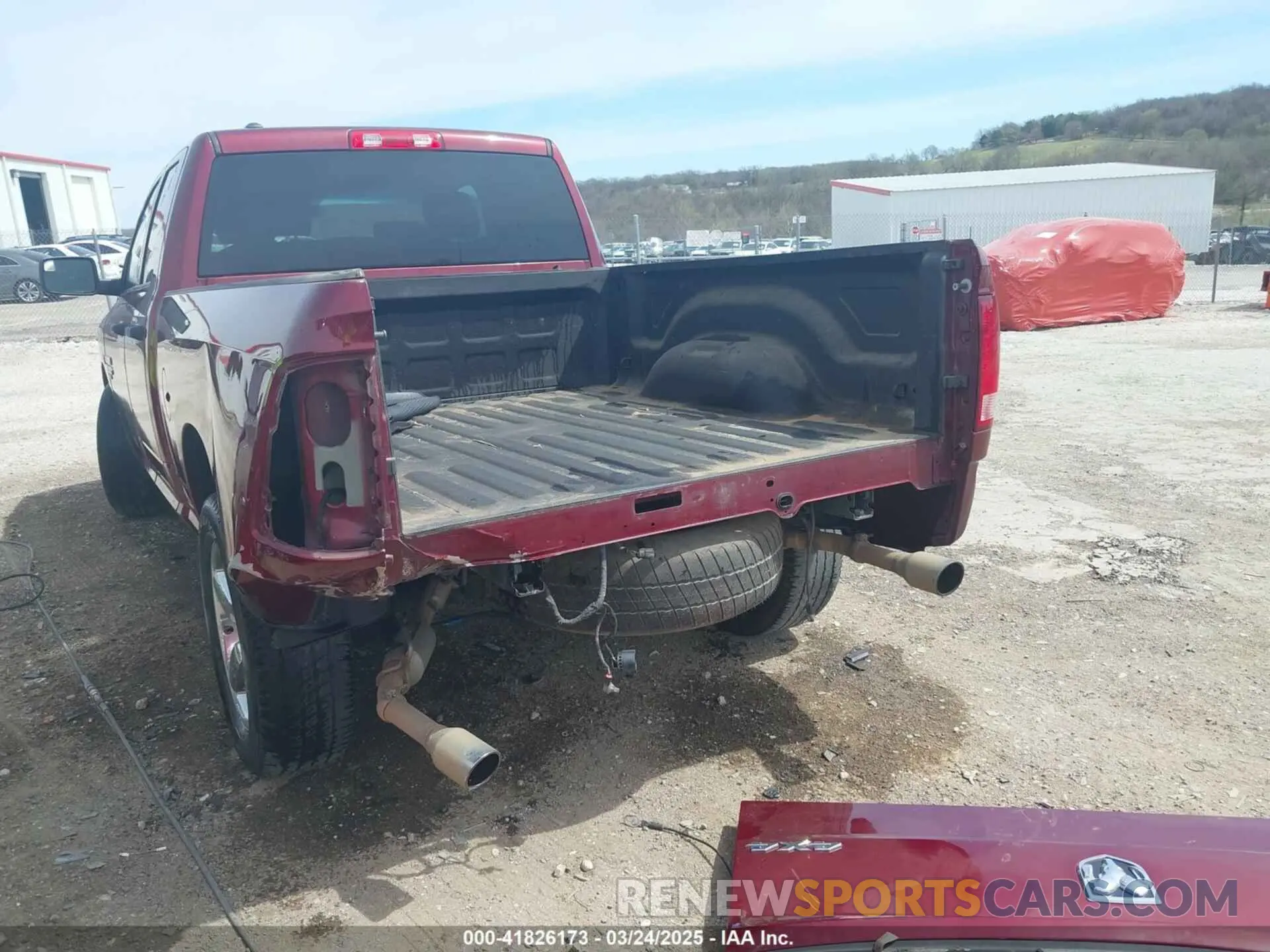 6 fotografías del automóvil dañado 1C6RR7FT4KS743377 RAM 1500 CLASSIC 2019