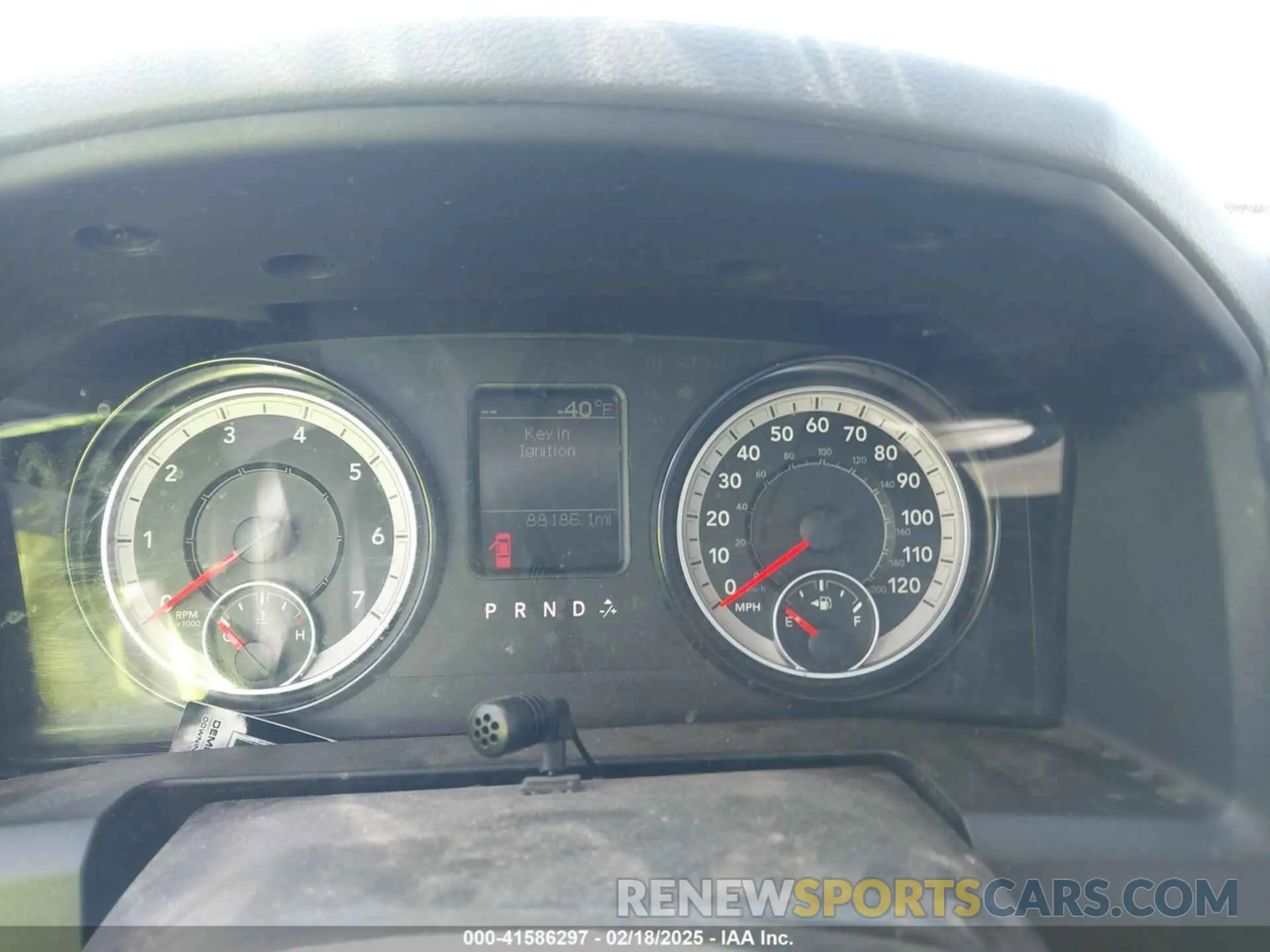 7 fotografías del automóvil dañado 1C6RR7FT5KS578097 RAM 1500 CLASSIC 2019