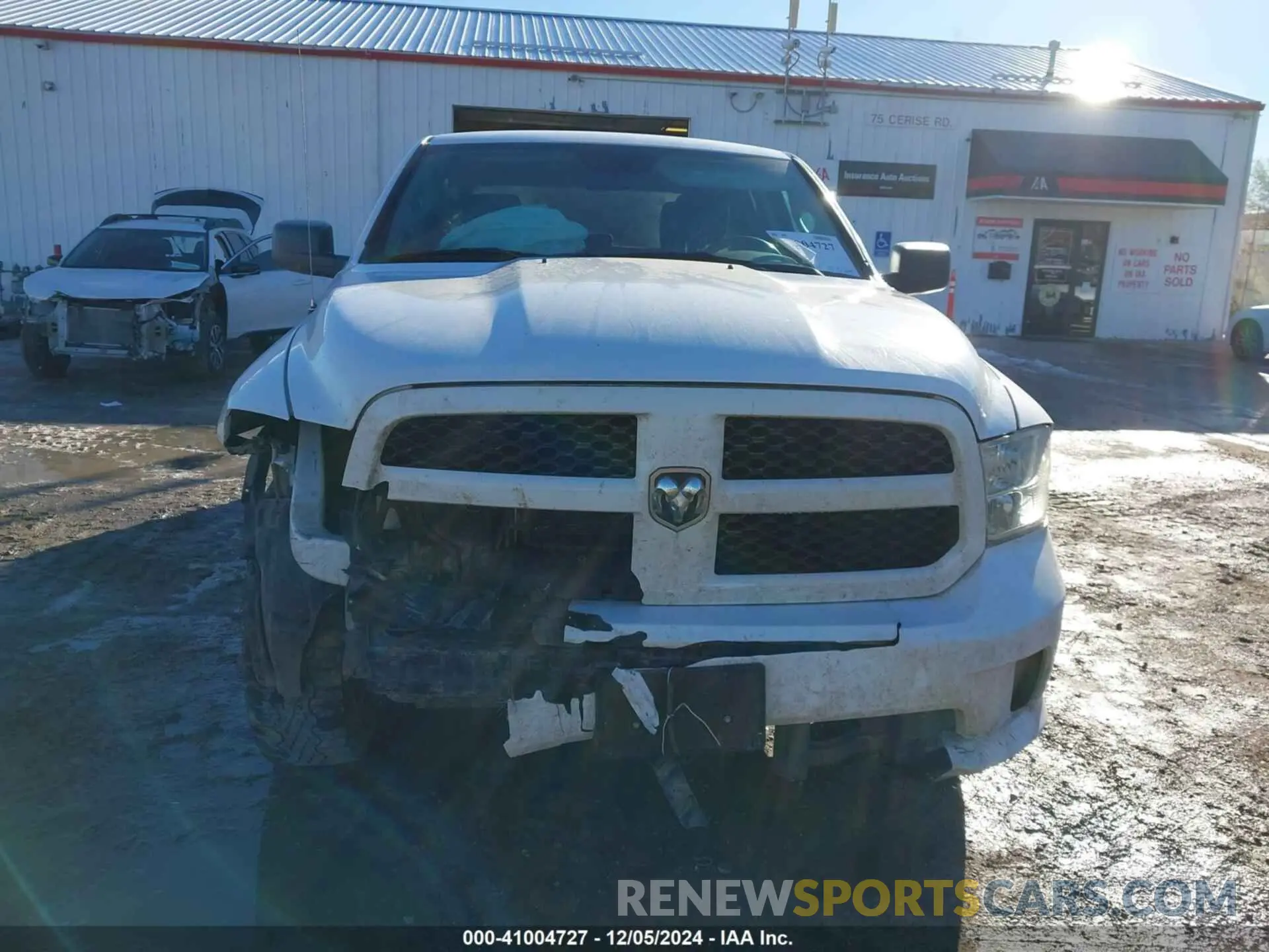 6 fotografías del automóvil dañado 1C6RR7FT5KS626746 RAM 1500 CLASSIC 2019