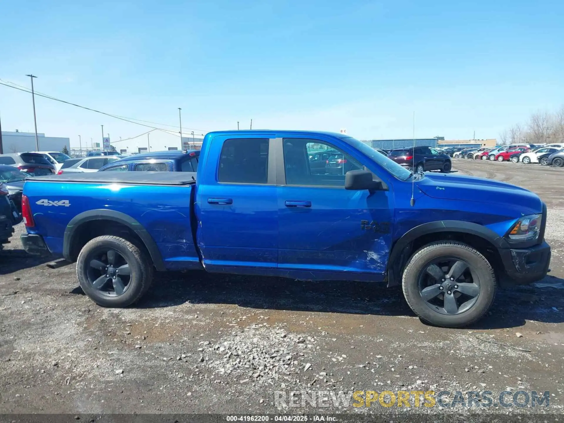 13 fotografías del automóvil dañado 1C6RR7GG1KS666467 RAM 1500 CLASSIC 2019