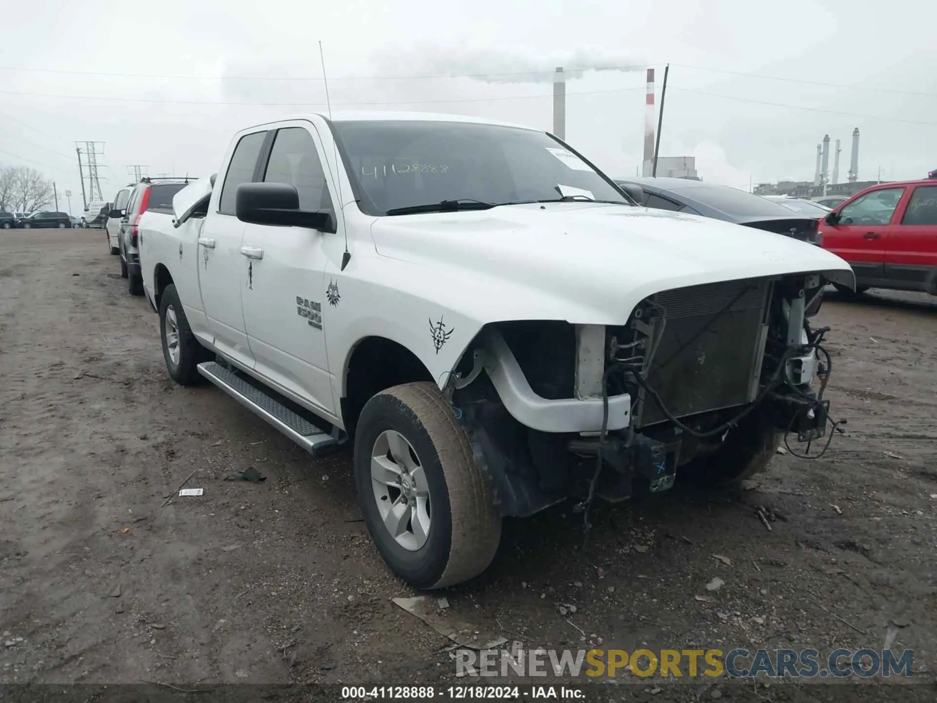 1 fotografías del automóvil dañado 1C6RR7GGXKS582518 RAM 1500 CLASSIC 2019
