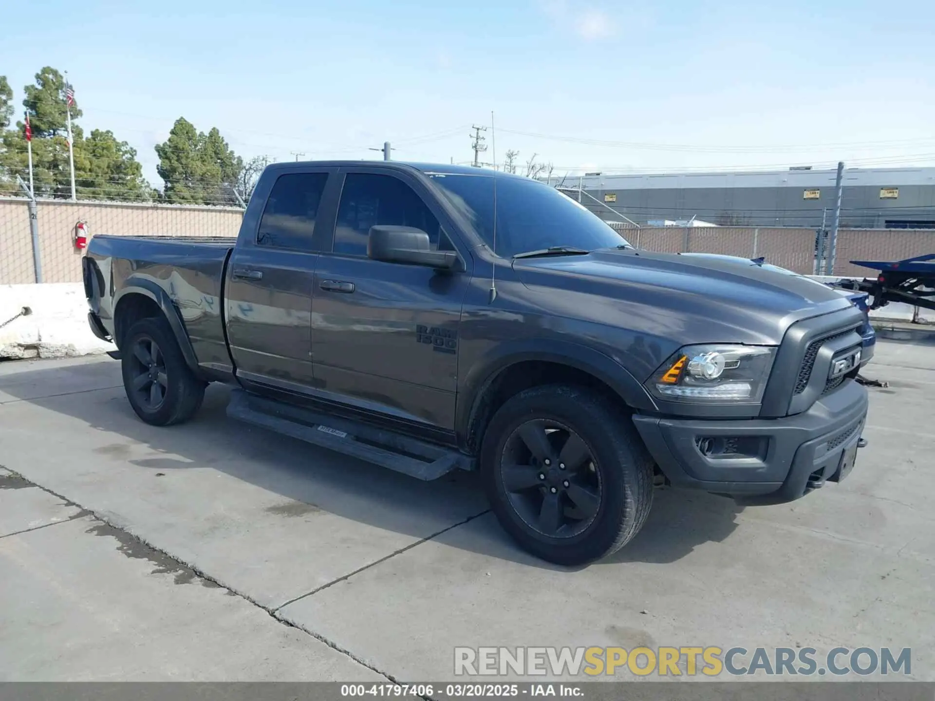 1 fotografías del automóvil dañado 1C6RR7GGXKS617350 RAM 1500 CLASSIC 2019