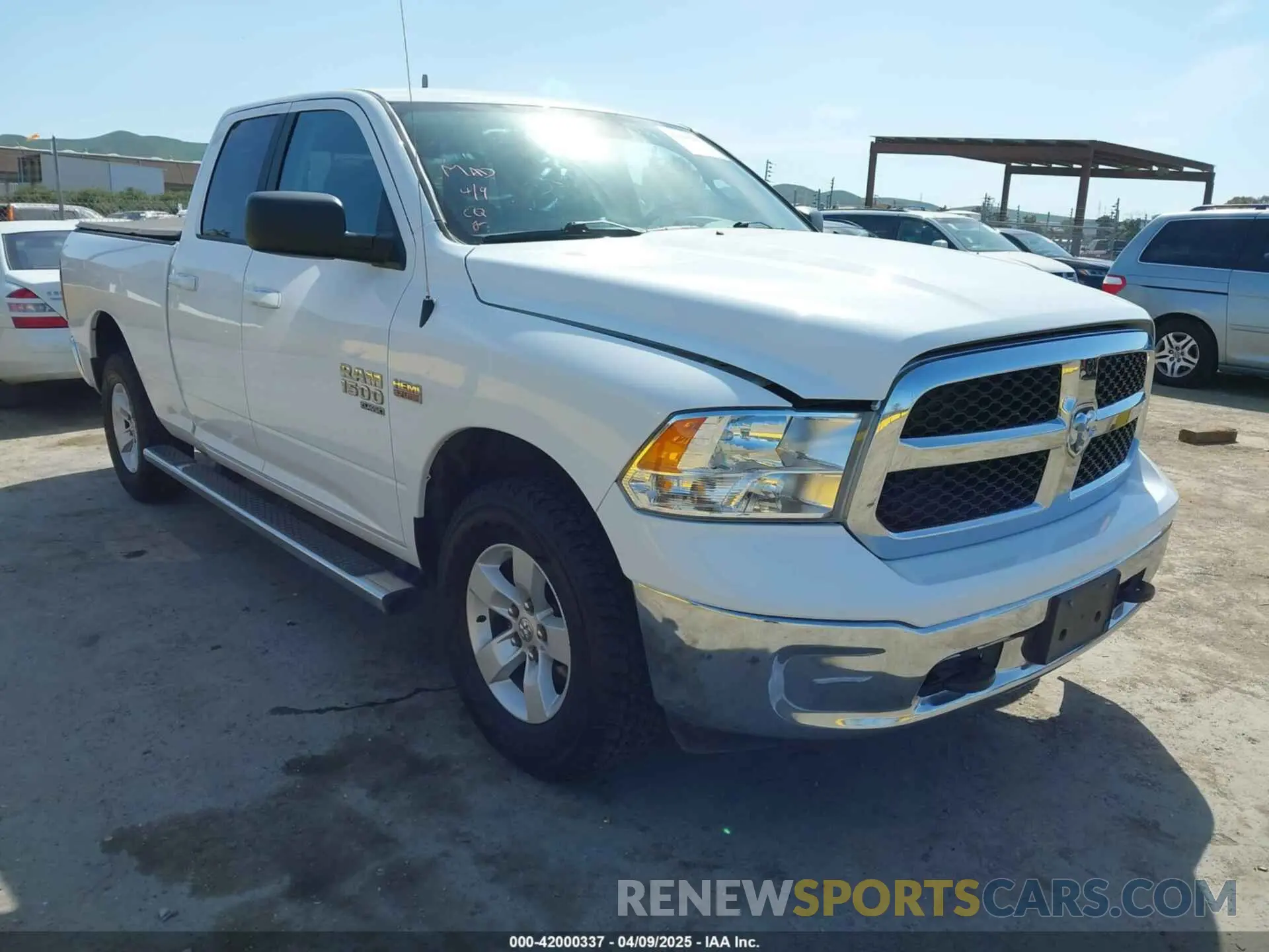 1 fotografías del automóvil dañado 1C6RR7GTXKS587196 RAM 1500 CLASSIC 2019