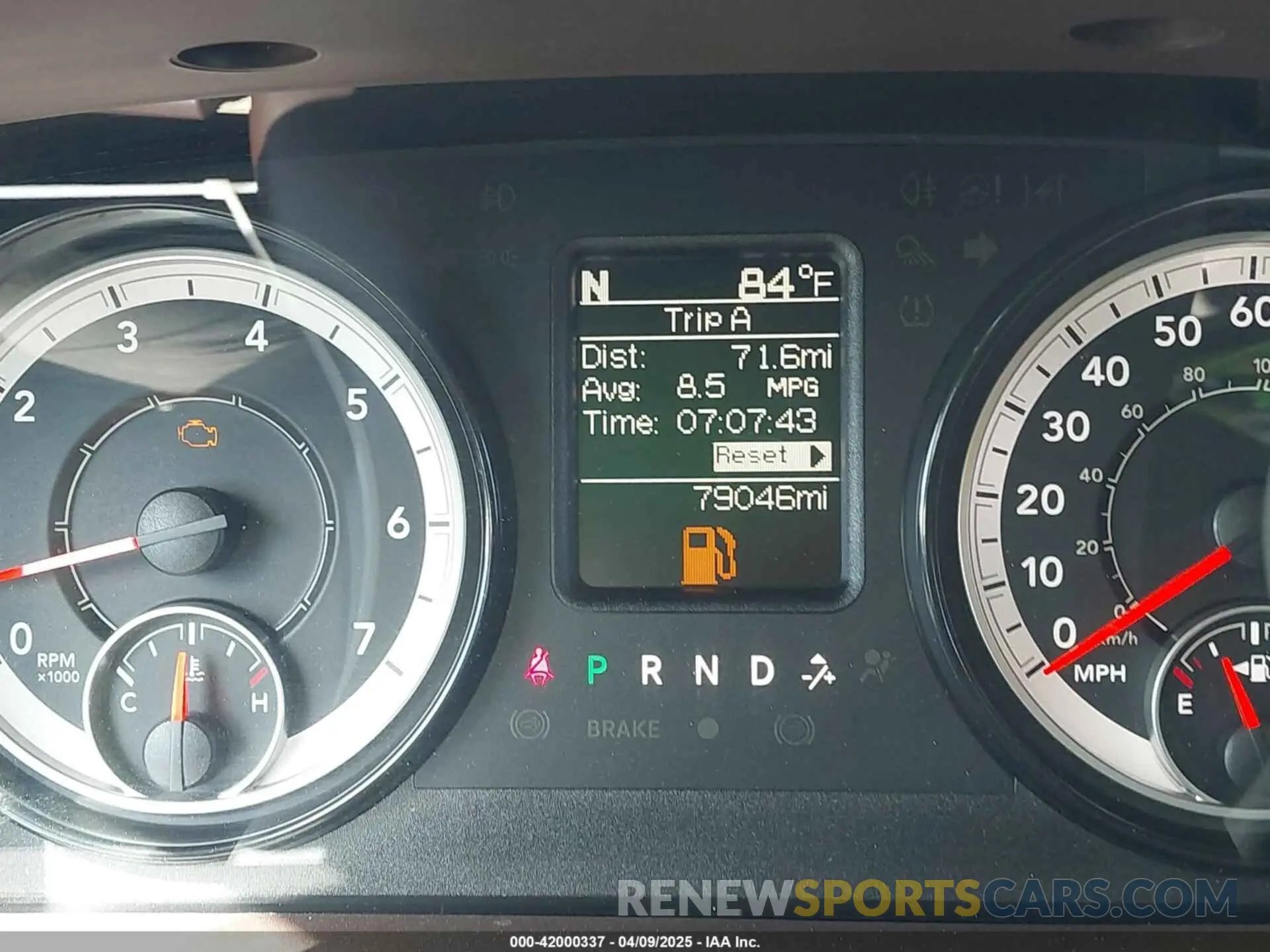 15 fotografías del automóvil dañado 1C6RR7GTXKS587196 RAM 1500 CLASSIC 2019