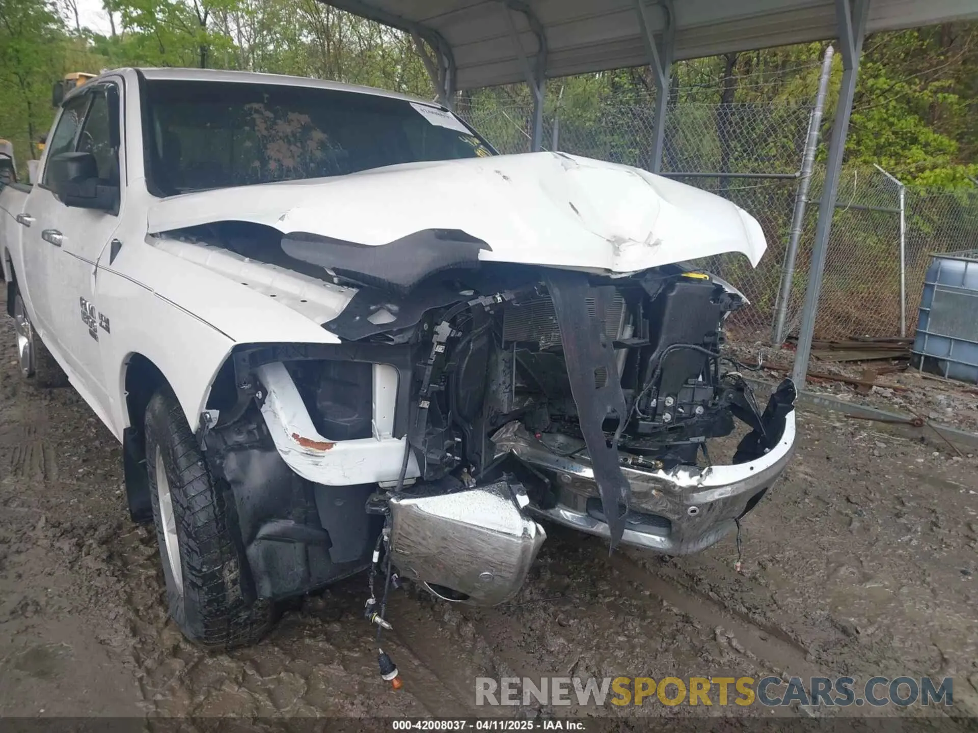 6 fotografías del automóvil dañado 1C6RR7LT1KS560992 RAM 1500 CLASSIC 2019