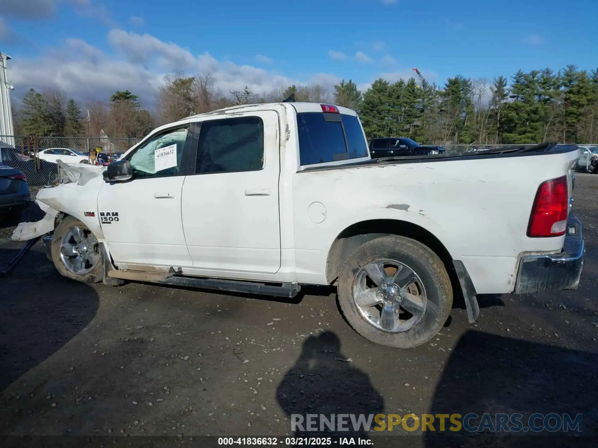 14 fotografías del automóvil dañado 1C6RR7LT2KS558085 RAM 1500 CLASSIC 2019