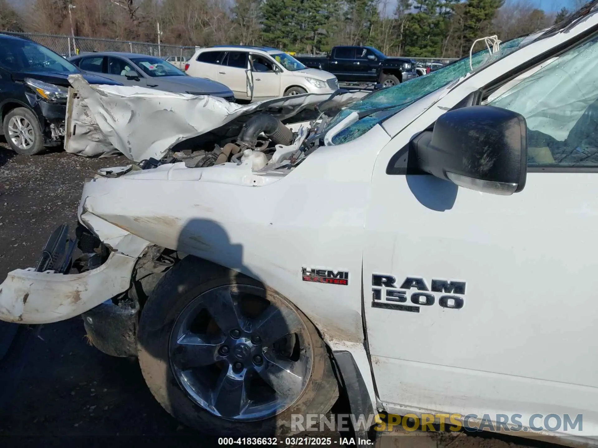 6 fotografías del automóvil dañado 1C6RR7LT2KS558085 RAM 1500 CLASSIC 2019