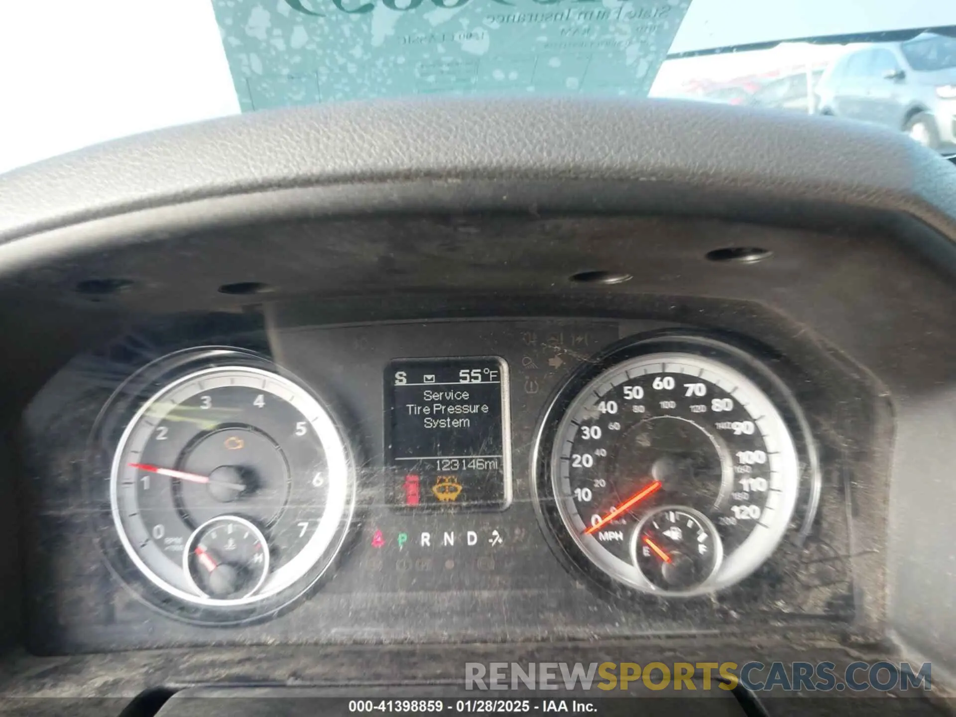 7 fotografías del automóvil dañado 1C6RR7LT4KS511558 RAM 1500 CLASSIC 2019