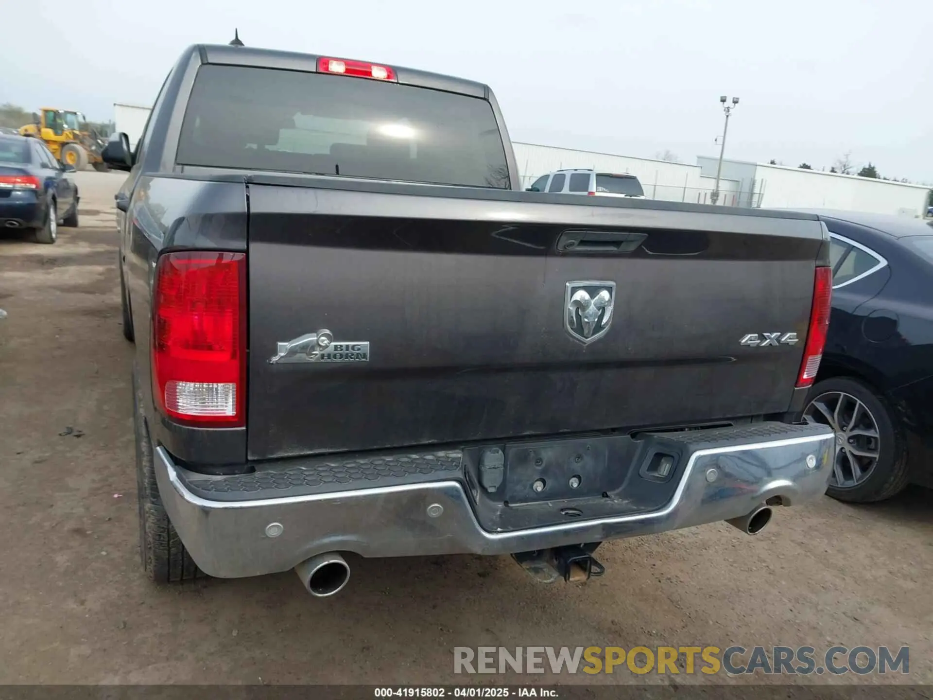 17 fotografías del automóvil dañado 1C6RR7LT5KS533875 RAM 1500 CLASSIC 2019