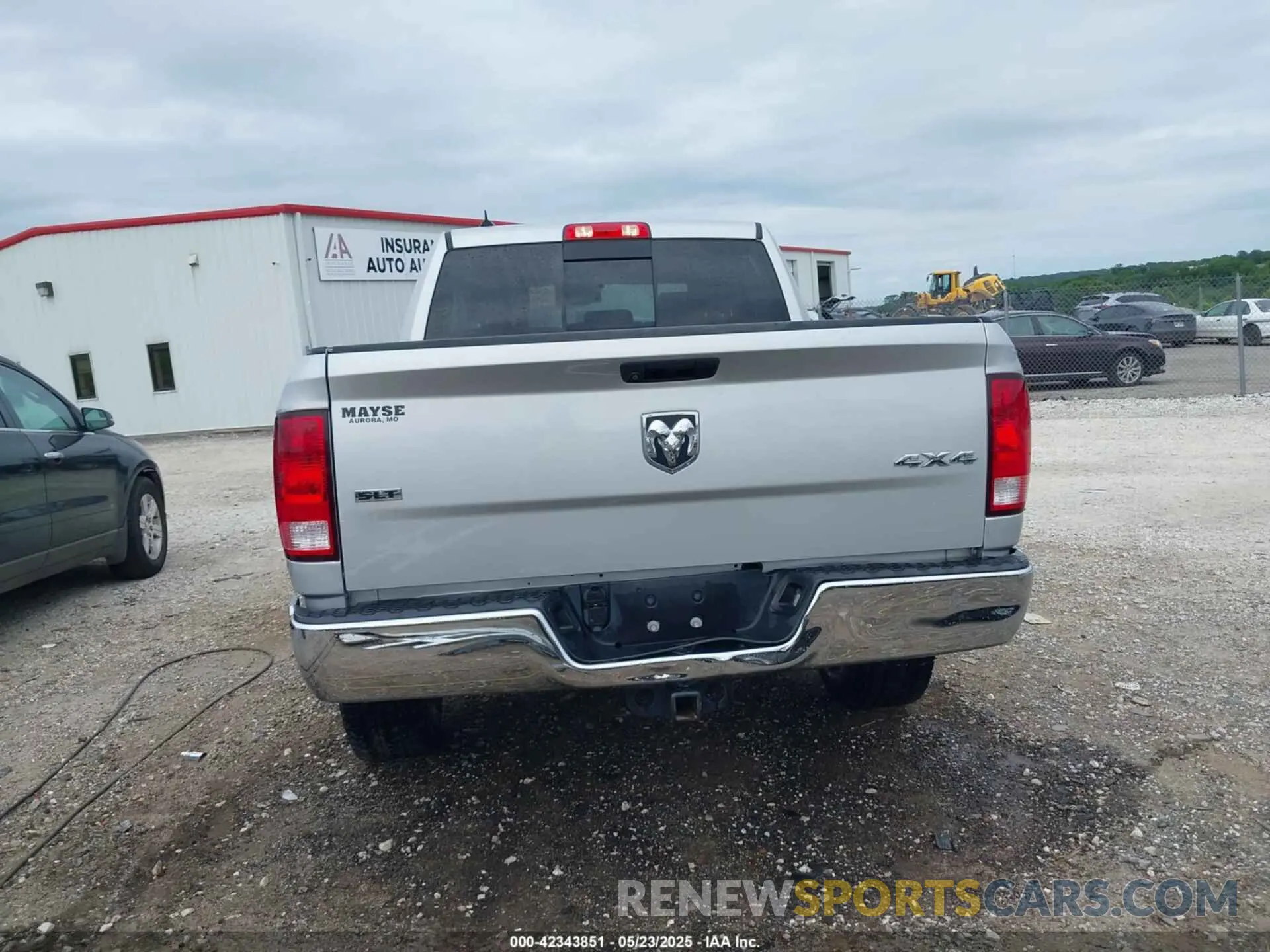 16 fotografías del automóvil dañado 1C6RR7LT6KS550104 RAM 1500 CLASSIC 2019