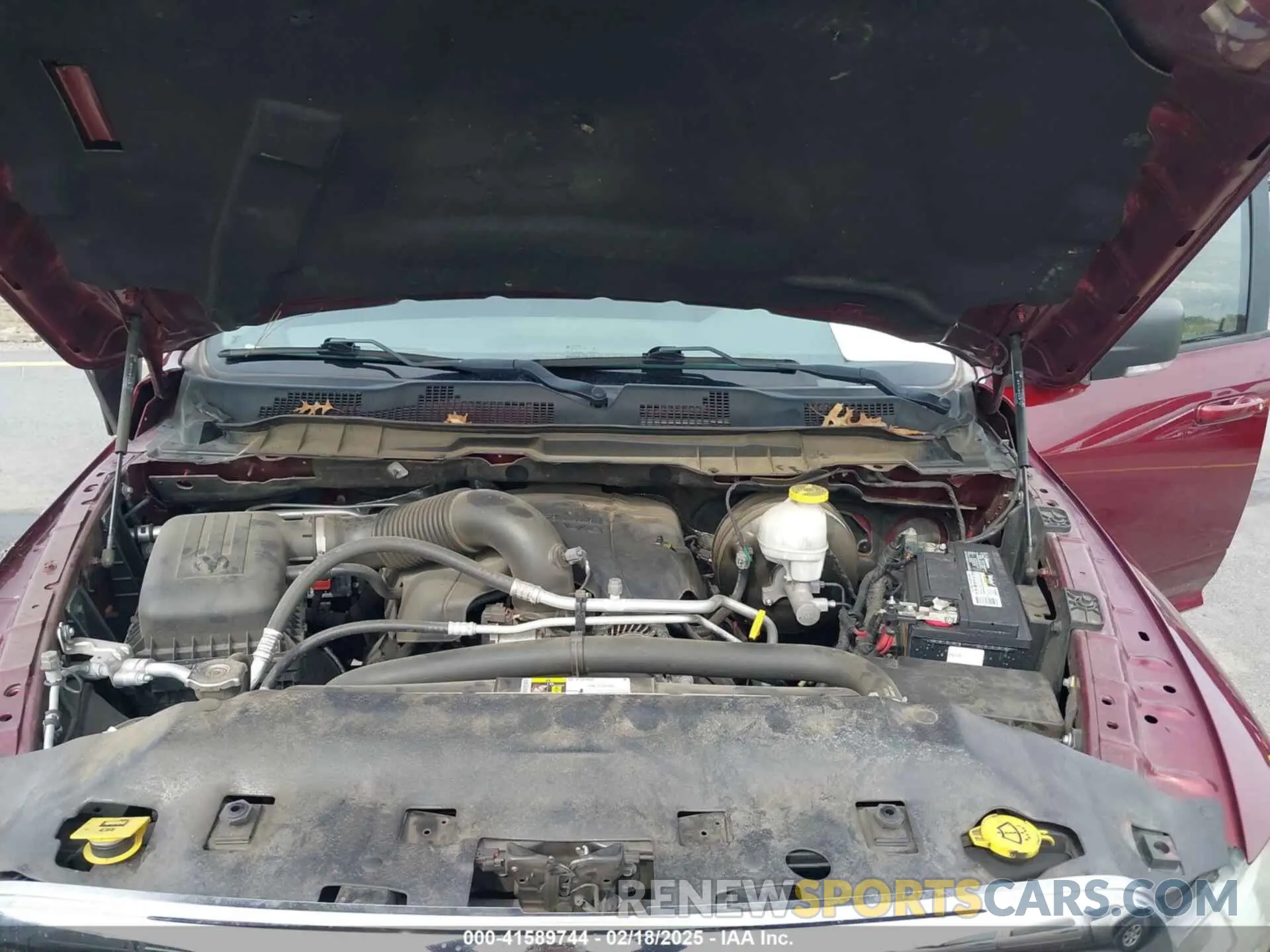 10 fotografías del automóvil dañado 1C6RR7LT6KS623925 RAM 1500 CLASSIC 2019