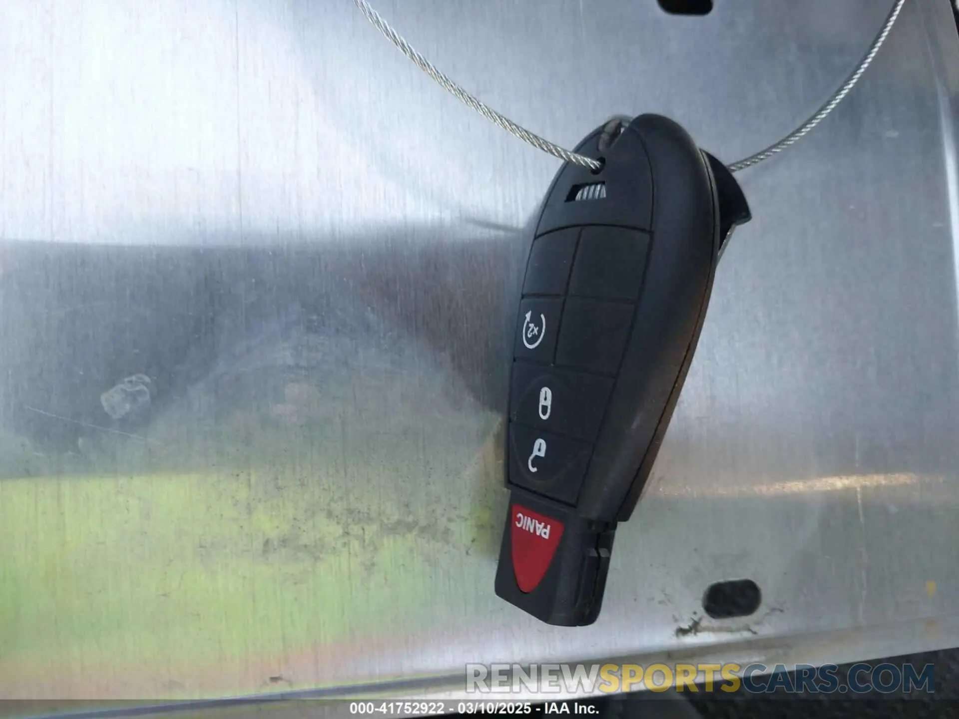11 fotografías del automóvil dañado 1C6RR7LT9KS527190 RAM 1500 CLASSIC 2019