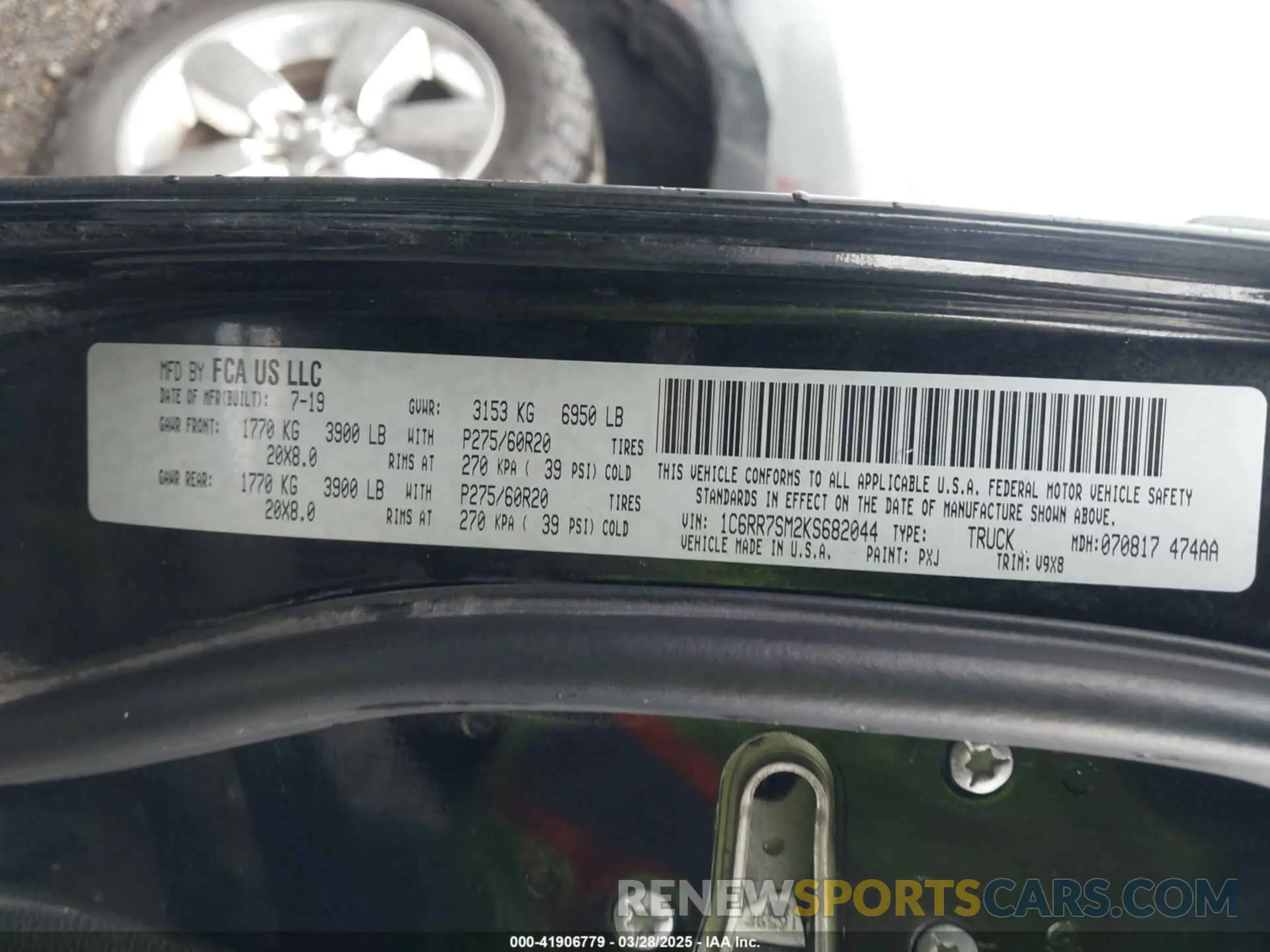 9 fotografías del automóvil dañado 1C6RR7SM2KS682044 RAM 1500 CLASSIC 2019
