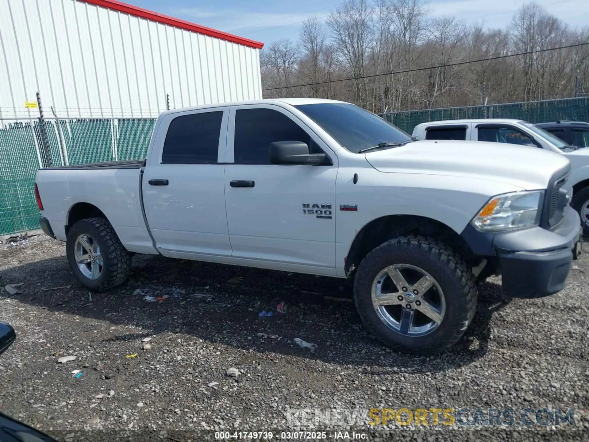 13 fotografías del automóvil dañado 1C6RR7ST2KS731153 RAM 1500 CLASSIC 2019