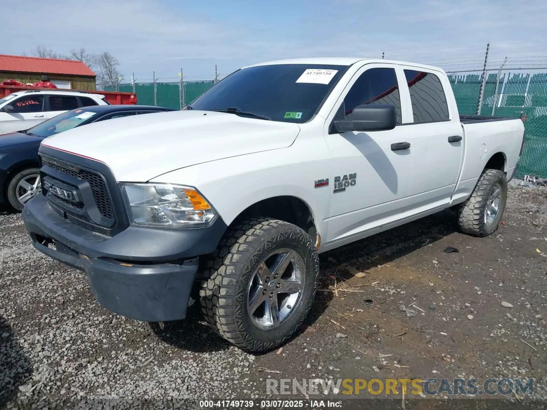2 fotografías del automóvil dañado 1C6RR7ST2KS731153 RAM 1500 CLASSIC 2019