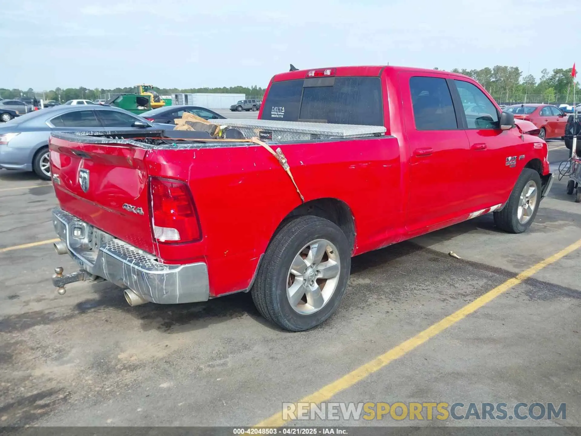 4 fotografías del automóvil dañado 1C6RR7TT0KS654569 RAM 1500 CLASSIC 2019