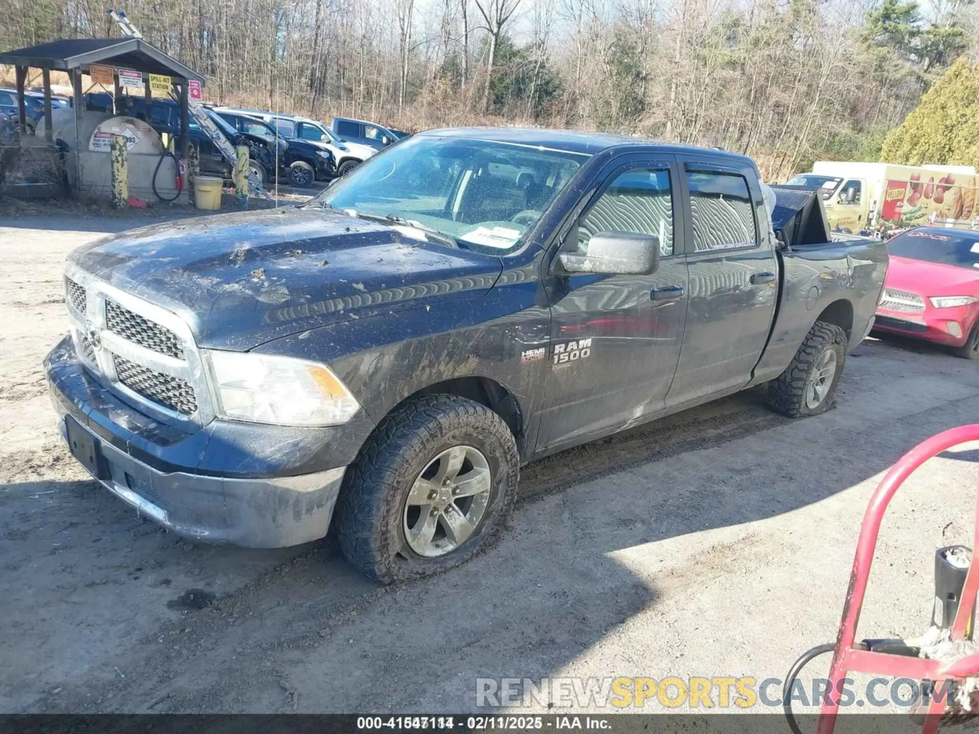 2 fotografías del automóvil dañado 1C6RR7TT2KS576702 RAM 1500 CLASSIC 2019