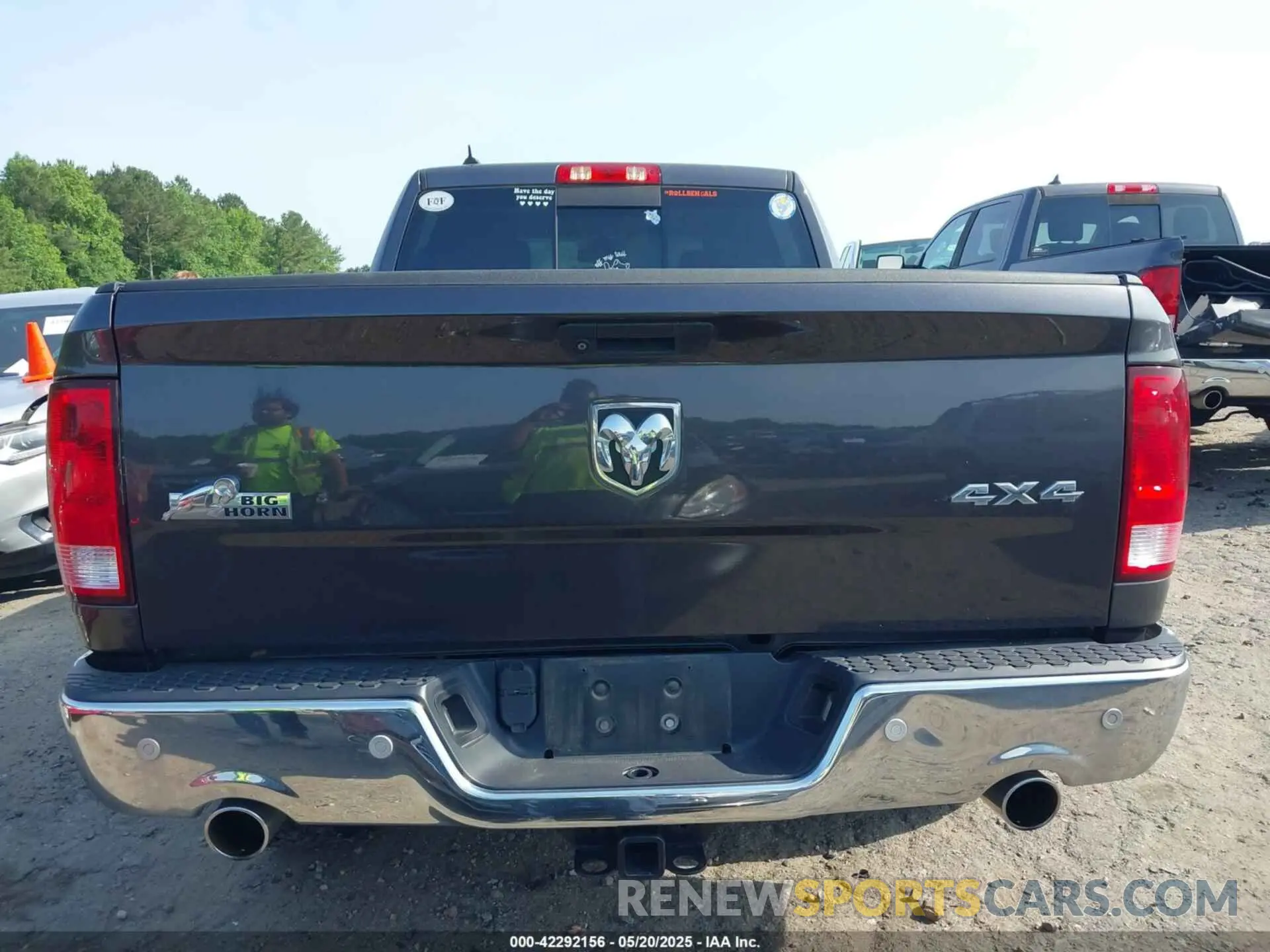 16 fotografías del automóvil dañado 1C6RR7TT2KS648286 RAM 1500 CLASSIC 2019