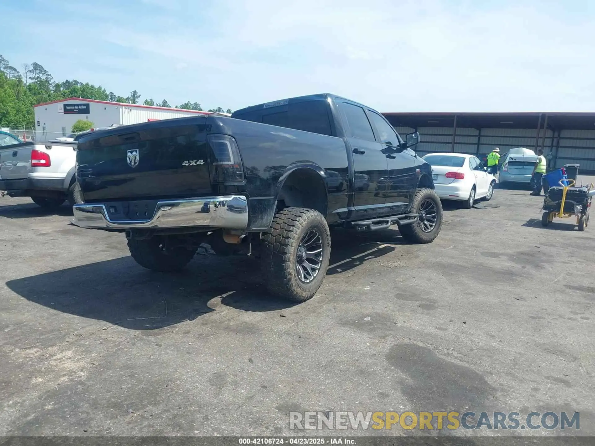 4 fotografías del automóvil dañado 1C6RR7TT8KS606205 RAM 1500 CLASSIC 2019