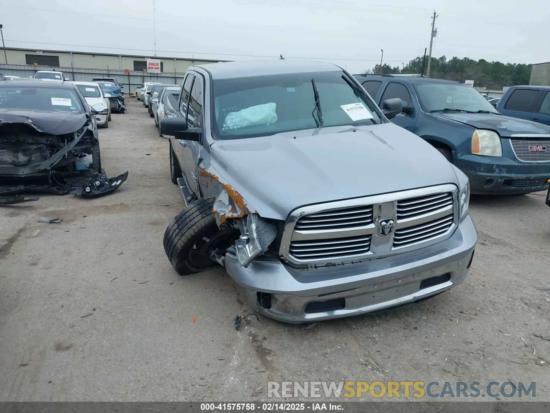 1 fotografías del automóvil dañado 1C6RR7TT8KS702867 RAM 1500 CLASSIC 2019