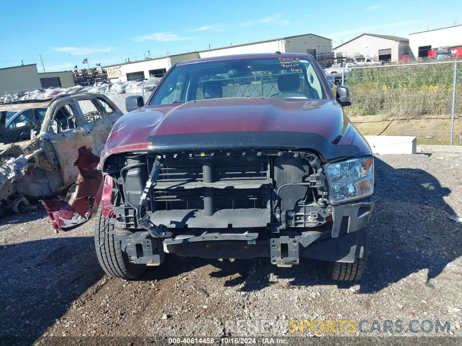 12 fotografías del automóvil dañado 3C6JR6AG7KG506245 RAM 1500 CLASSIC 2019