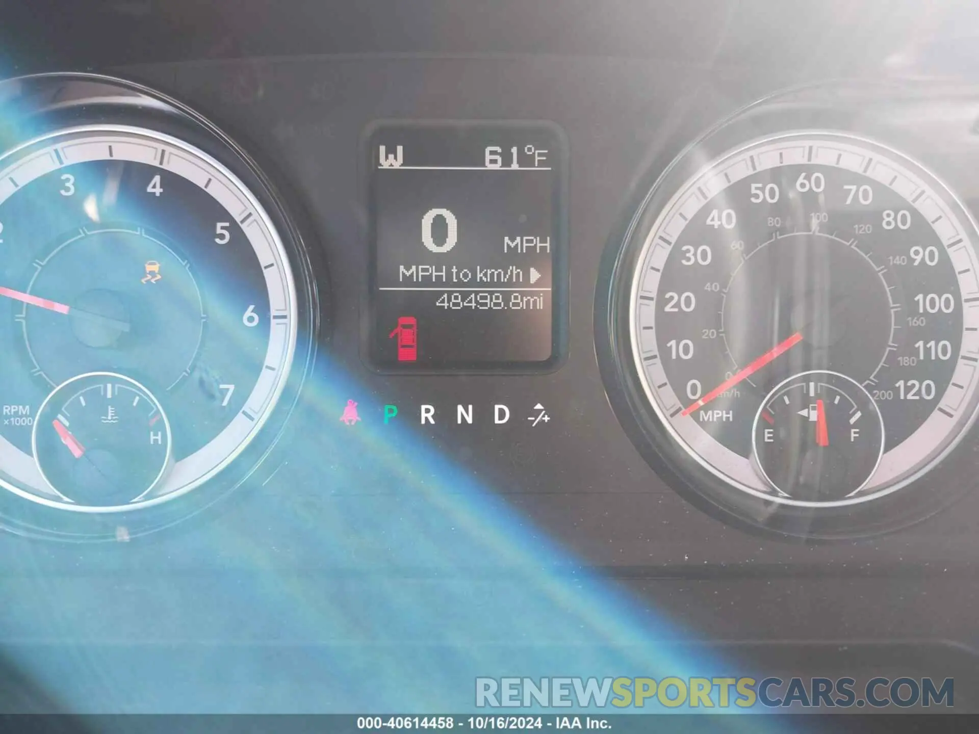 15 fotografías del automóvil dañado 3C6JR6AG7KG506245 RAM 1500 CLASSIC 2019