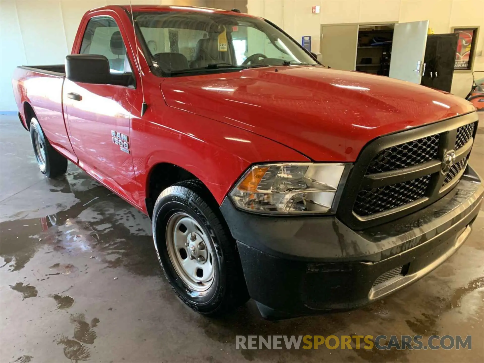 15 fotografías del automóvil dañado 3C6JR6DG3KG569354 RAM 1500 CLASSIC 2019