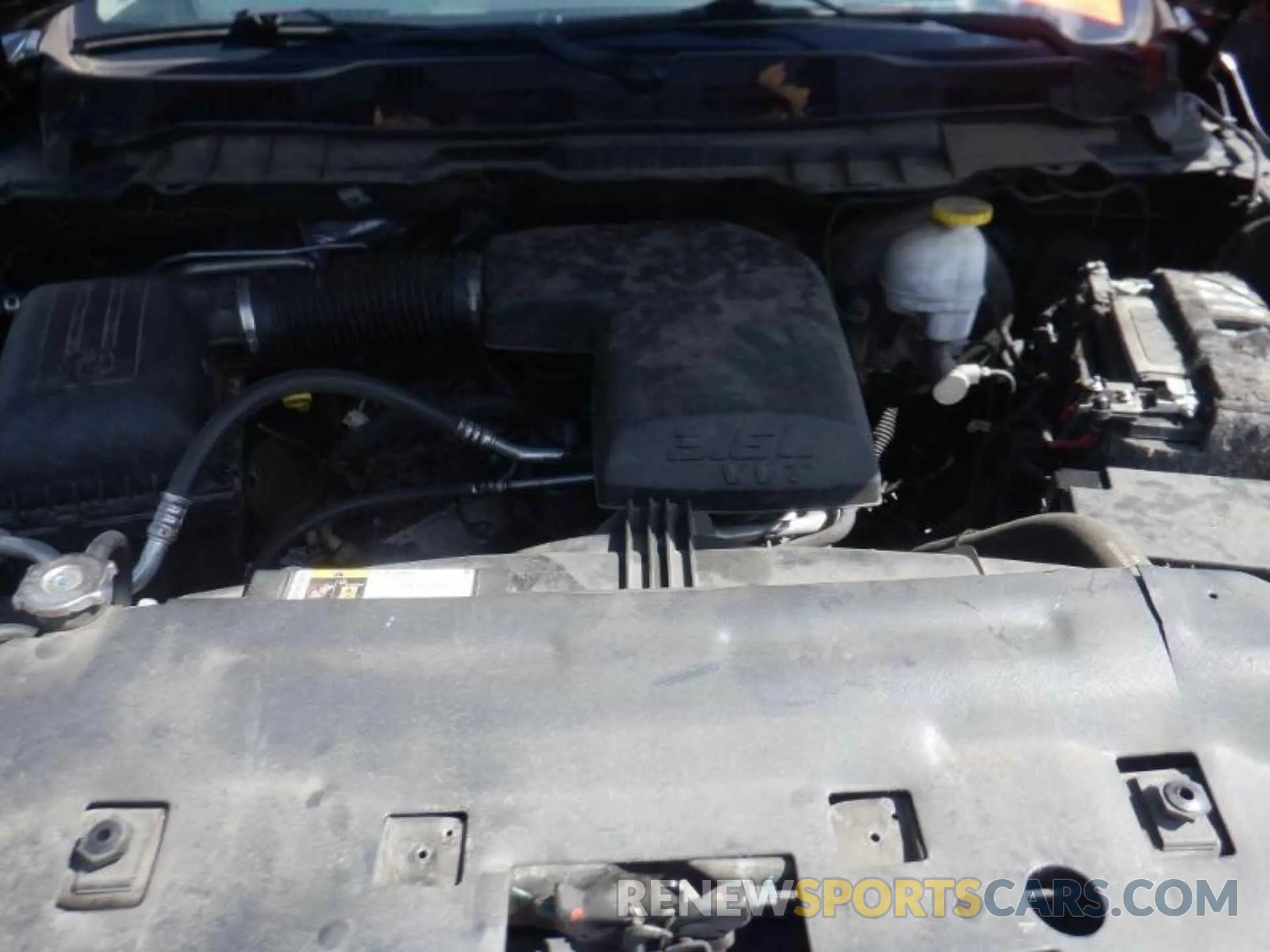 11 fotografías del automóvil dañado 3C6JR6DG9KG569357 RAM 1500 CLASSIC 2019