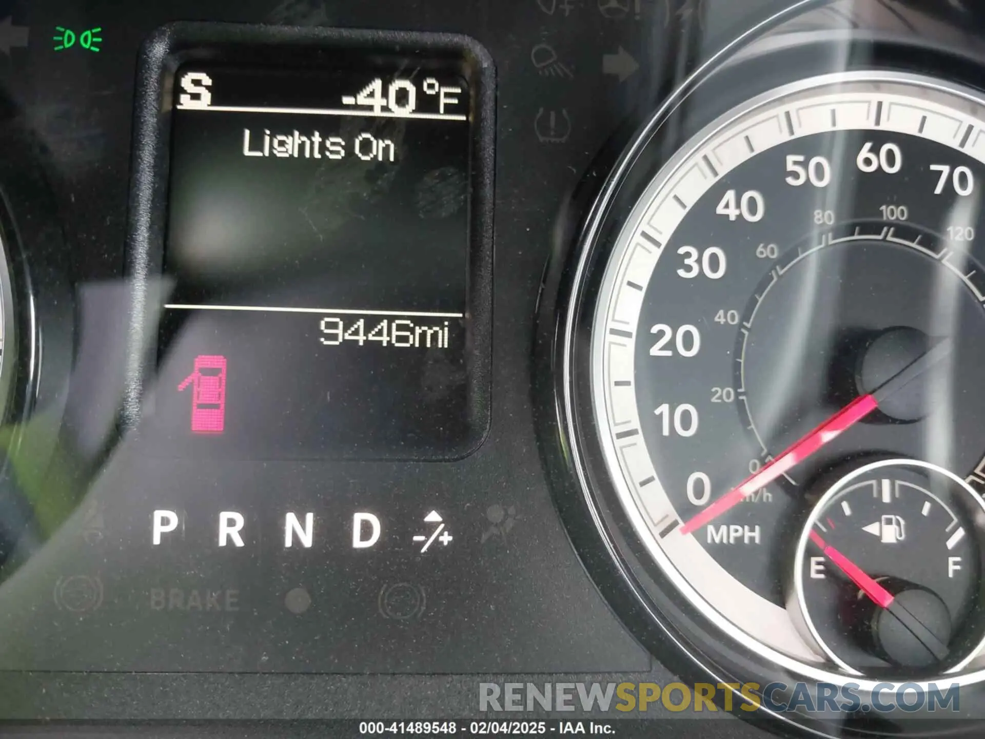 14 fotografías del automóvil dañado 3C6JR6DT8KG671407 RAM 1500 CLASSIC 2019