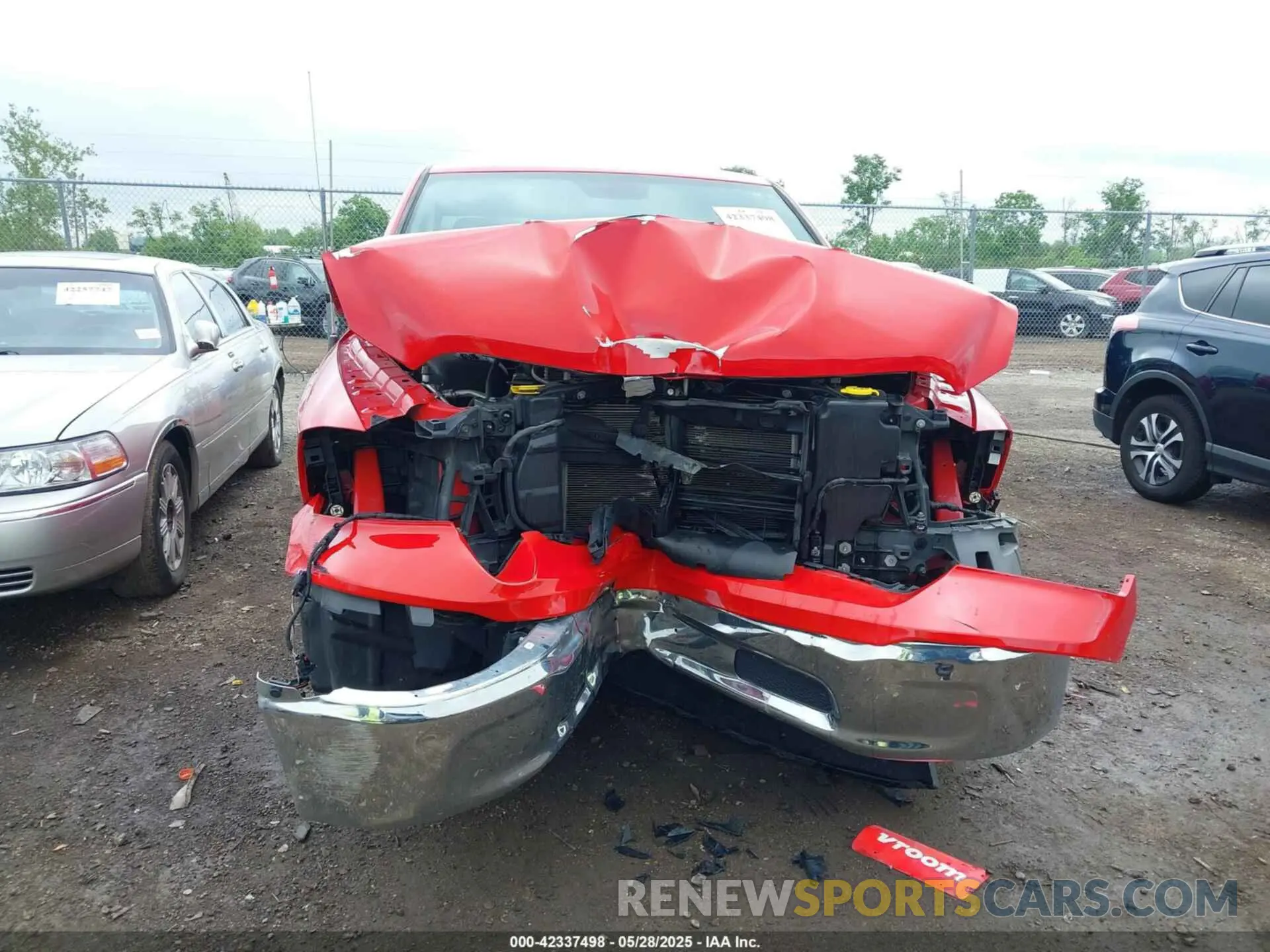 6 fotografías del automóvil dañado 1C6RR6TT1LS135171 RAM 1500 CLASSIC 2020
