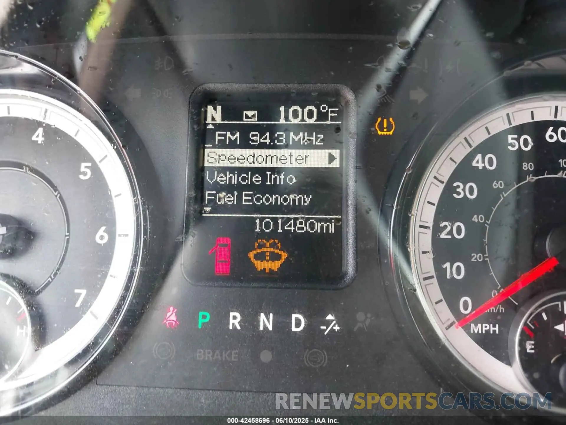 7 fotografías del automóvil dañado 1C6RR6TT3LS102642 RAM 1500 CLASSIC 2020