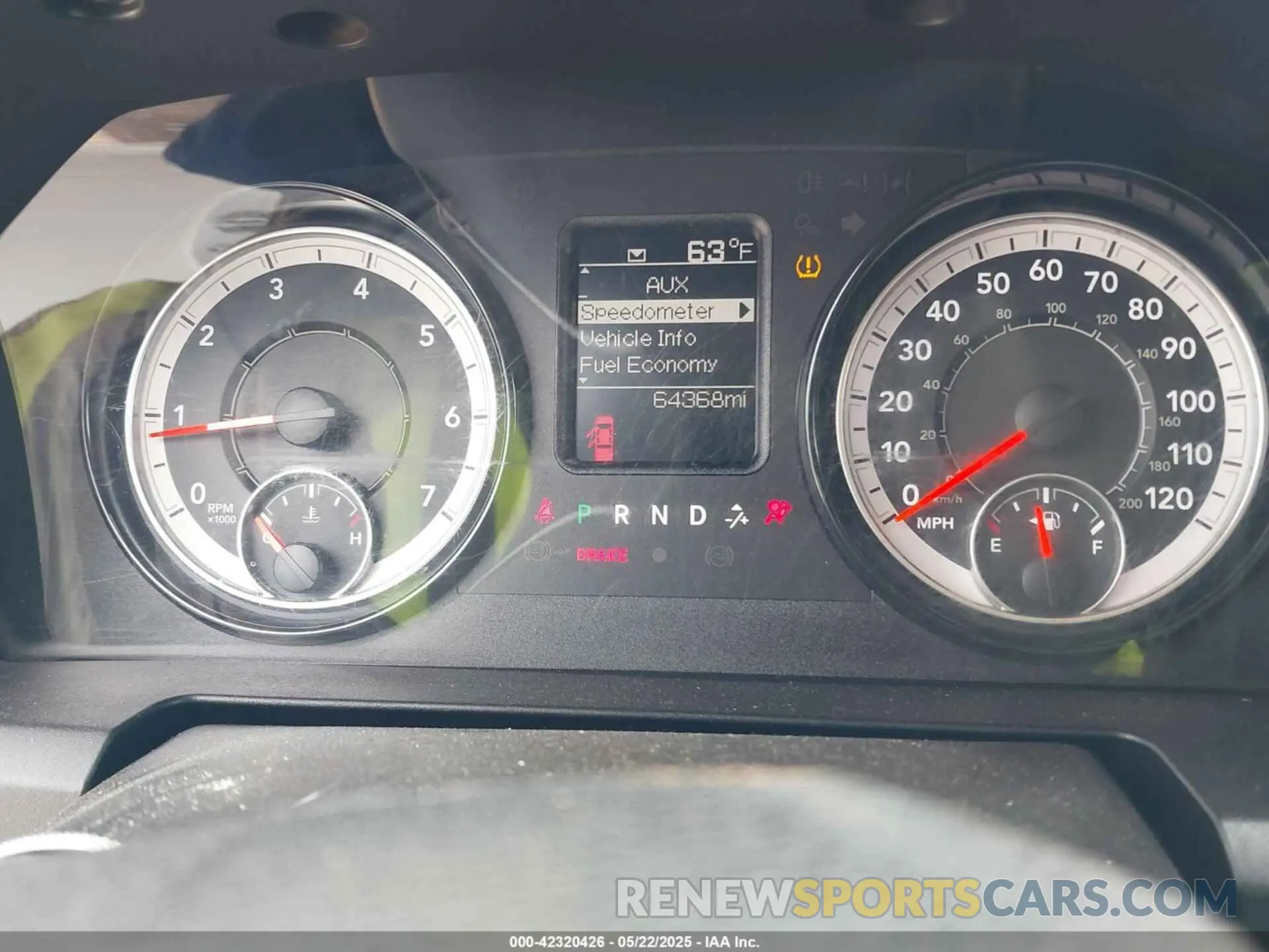 7 fotografías del automóvil dañado 1C6RR7FT3LS131480 RAM 1500 CLASSIC 2020
