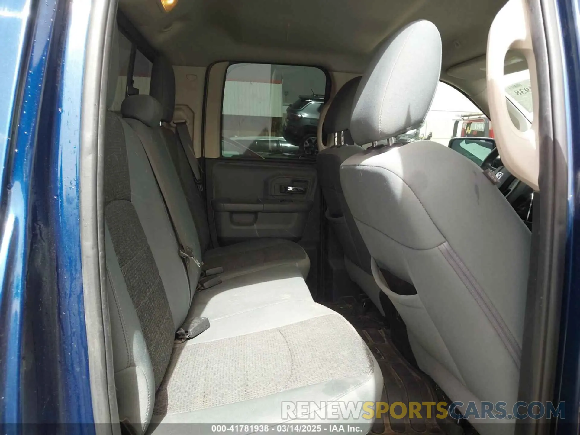 8 fotografías del automóvil dañado 1C6RR7GT0LS142757 RAM 1500 CLASSIC 2020