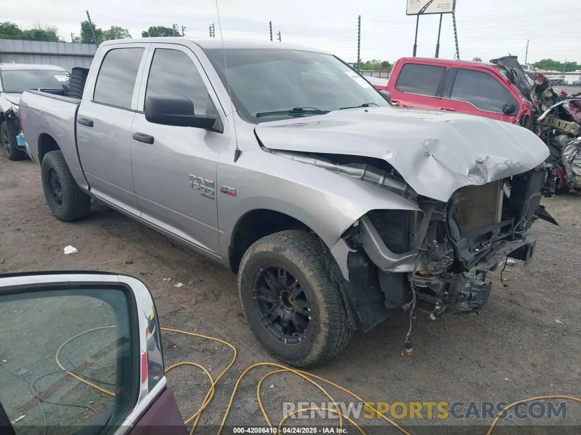 1 fotografías del automóvil dañado 1C6RR7KT4LS127377 RAM 1500 CLASSIC 2020