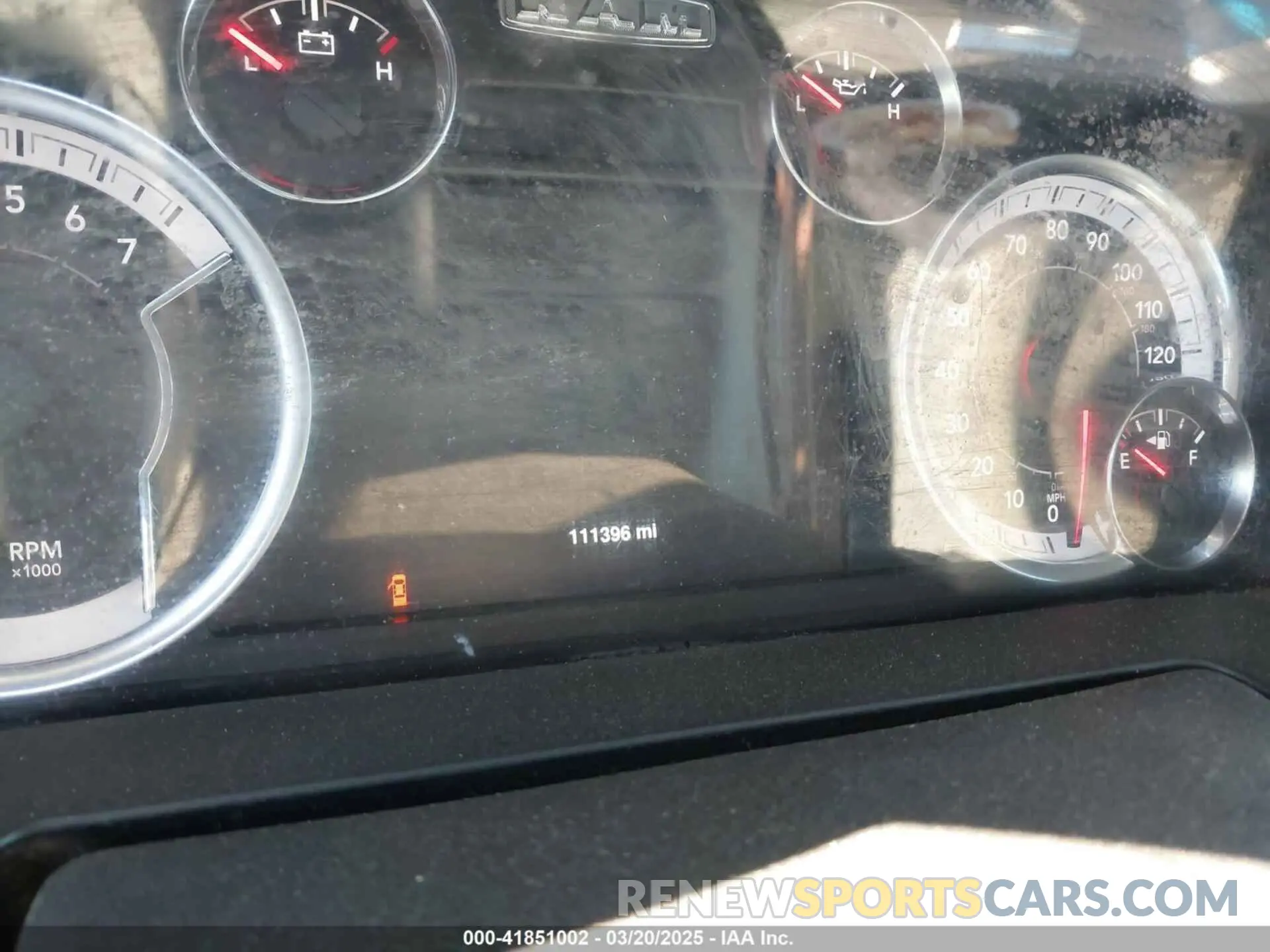 7 fotografías del automóvil dañado 1C6RR7LT4LS136952 RAM 1500 CLASSIC 2020