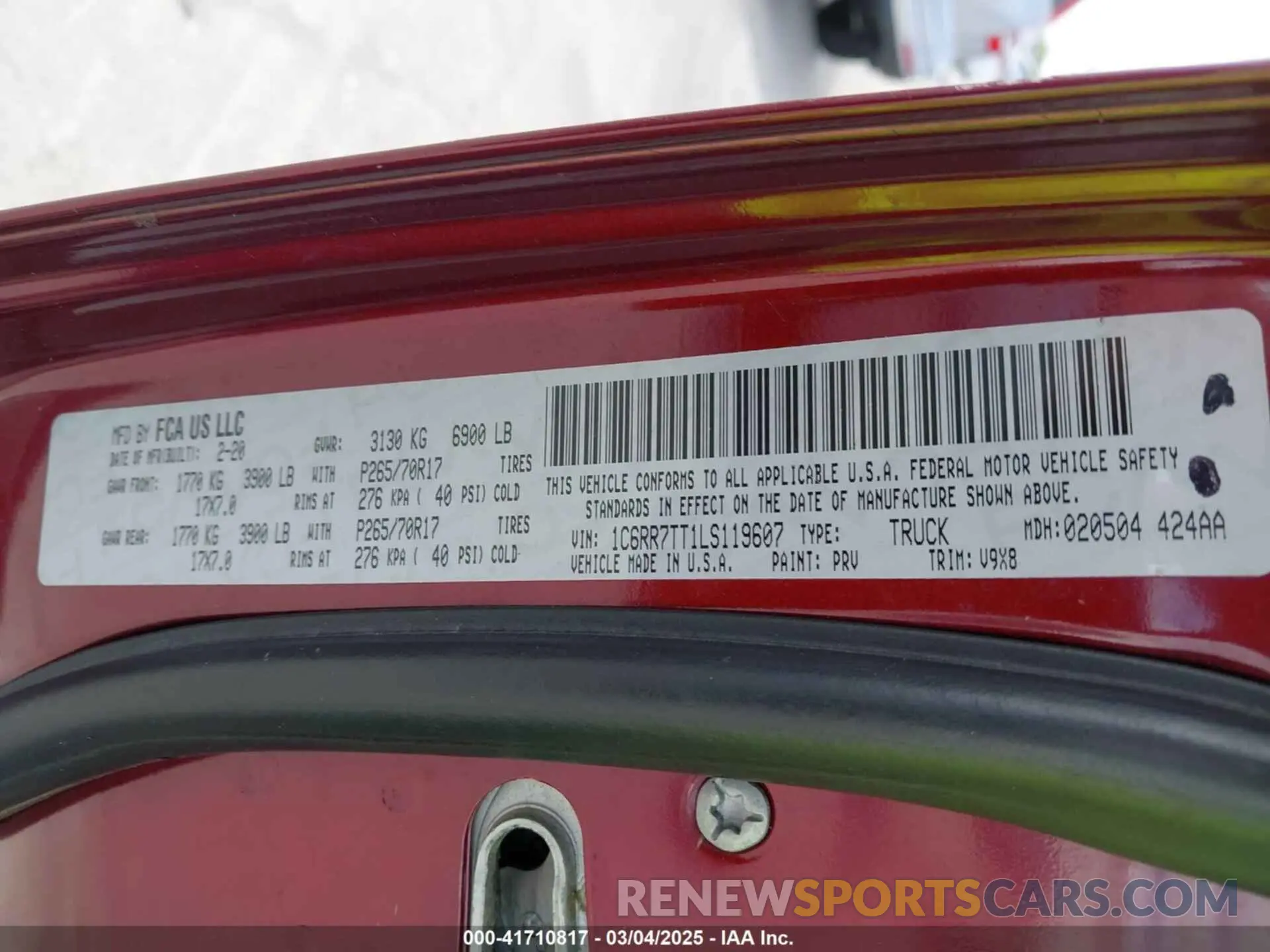 9 fotografías del automóvil dañado 1C6RR7TT1LS119607 RAM 1500 CLASSIC 2020