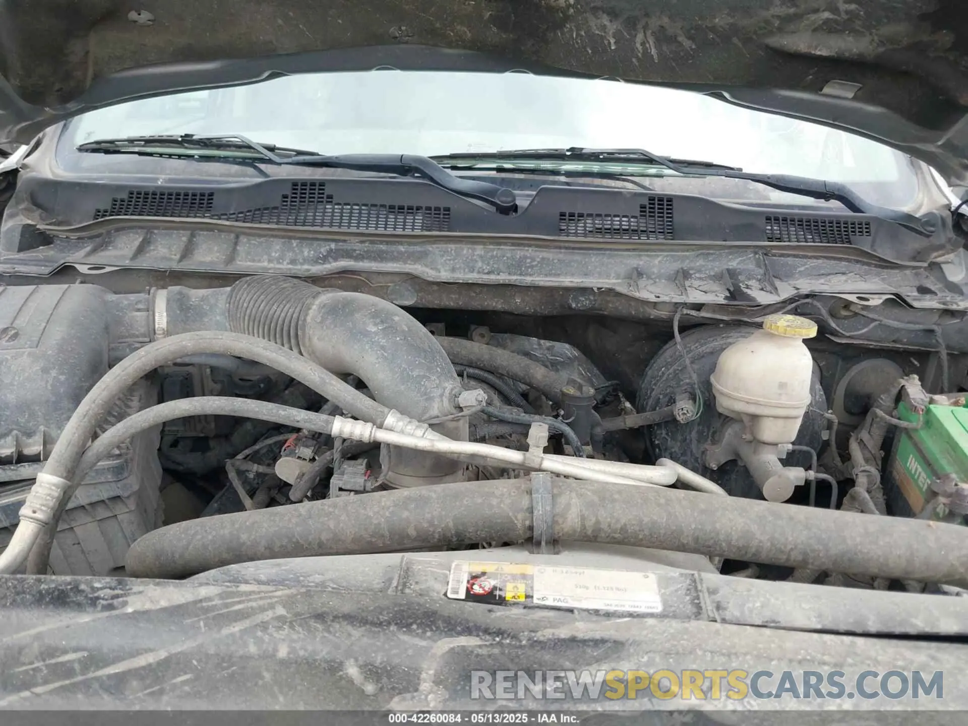 10 fotografías del automóvil dañado 1C6RR7TT5LS124681 RAM 1500 CLASSIC 2020