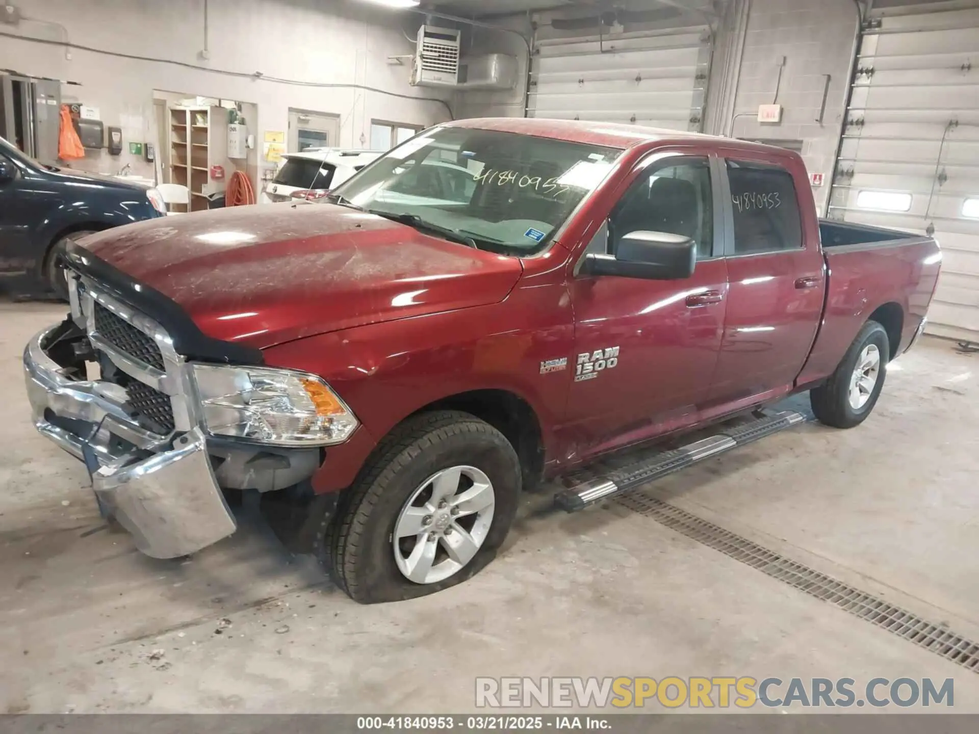 2 fotografías del automóvil dañado 1C6RR7TTXLS101249 RAM 1500 CLASSIC 2020