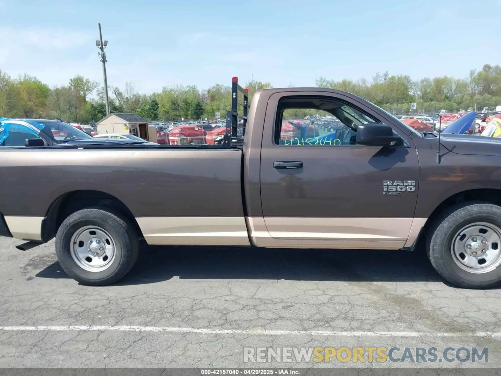 13 fotografías del automóvil dañado 3C6JR6DG4LG133162 RAM 1500 CLASSIC 2020