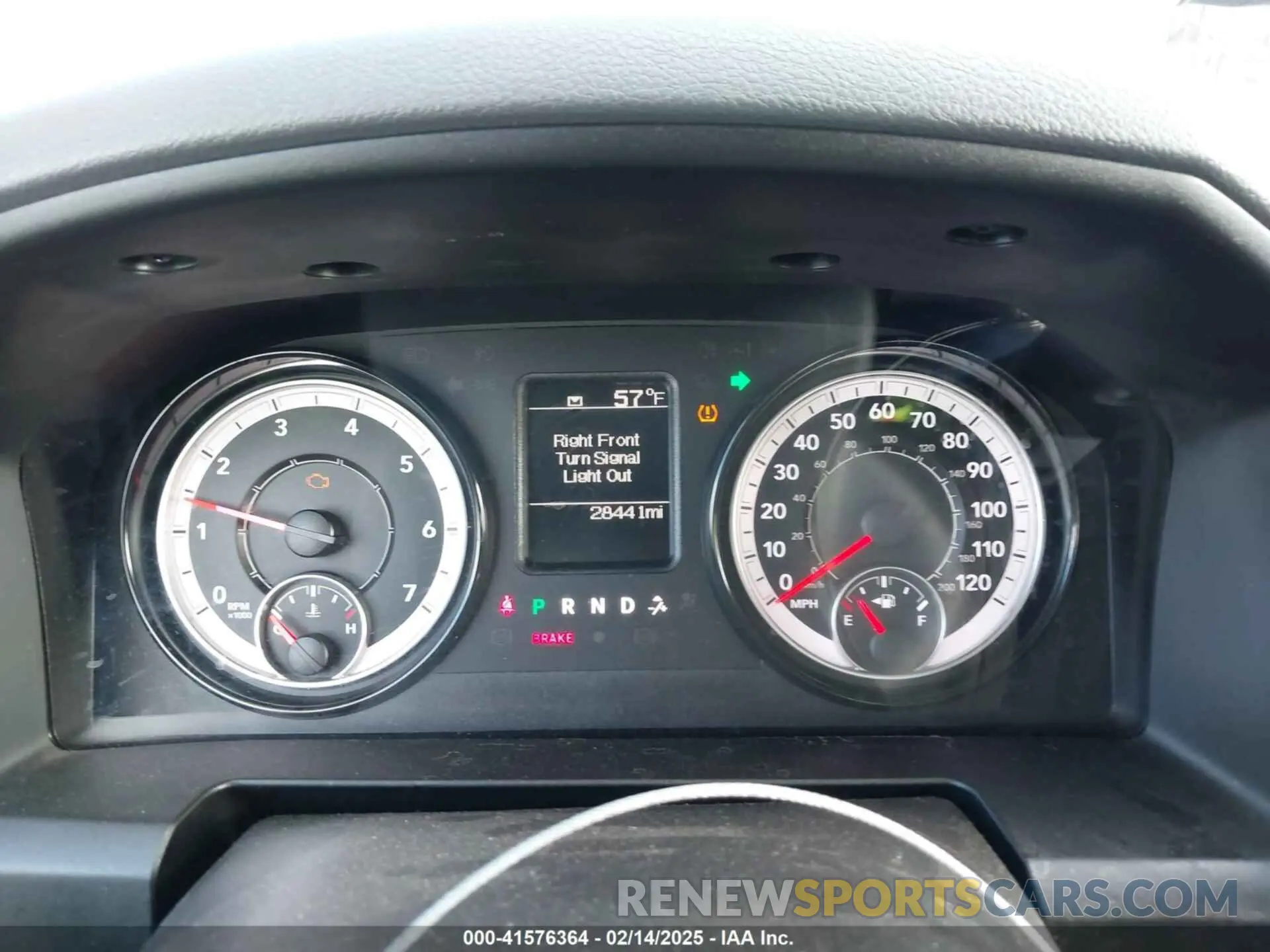 15 fotografías del automóvil dañado 3C6RR6KT3LG127730 RAM 1500 CLASSIC 2020