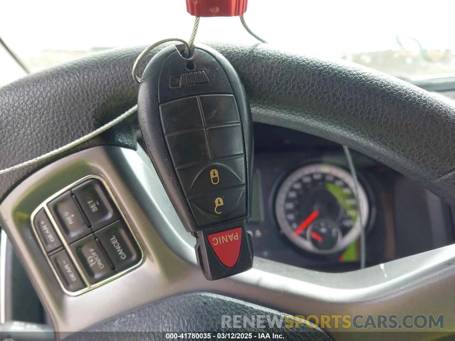 11 fotografías del automóvil dañado 1C6RR6LGXMS539333 RAM 1500 CLASSIC 2021