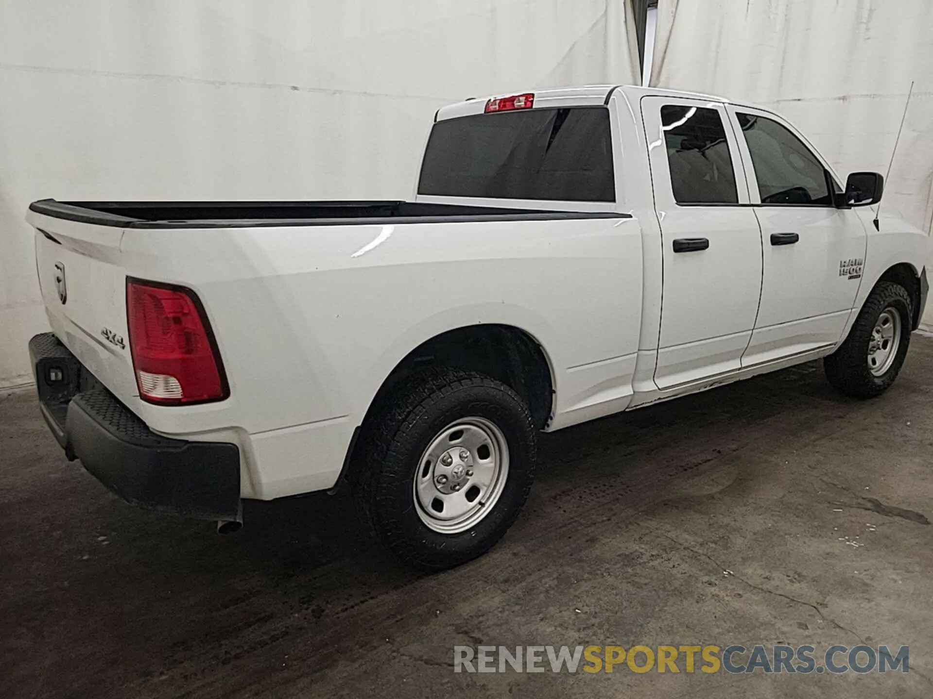 5 fotografías del automóvil dañado 1C6RR7FG2MS577723 RAM 1500 CLASSIC 2021