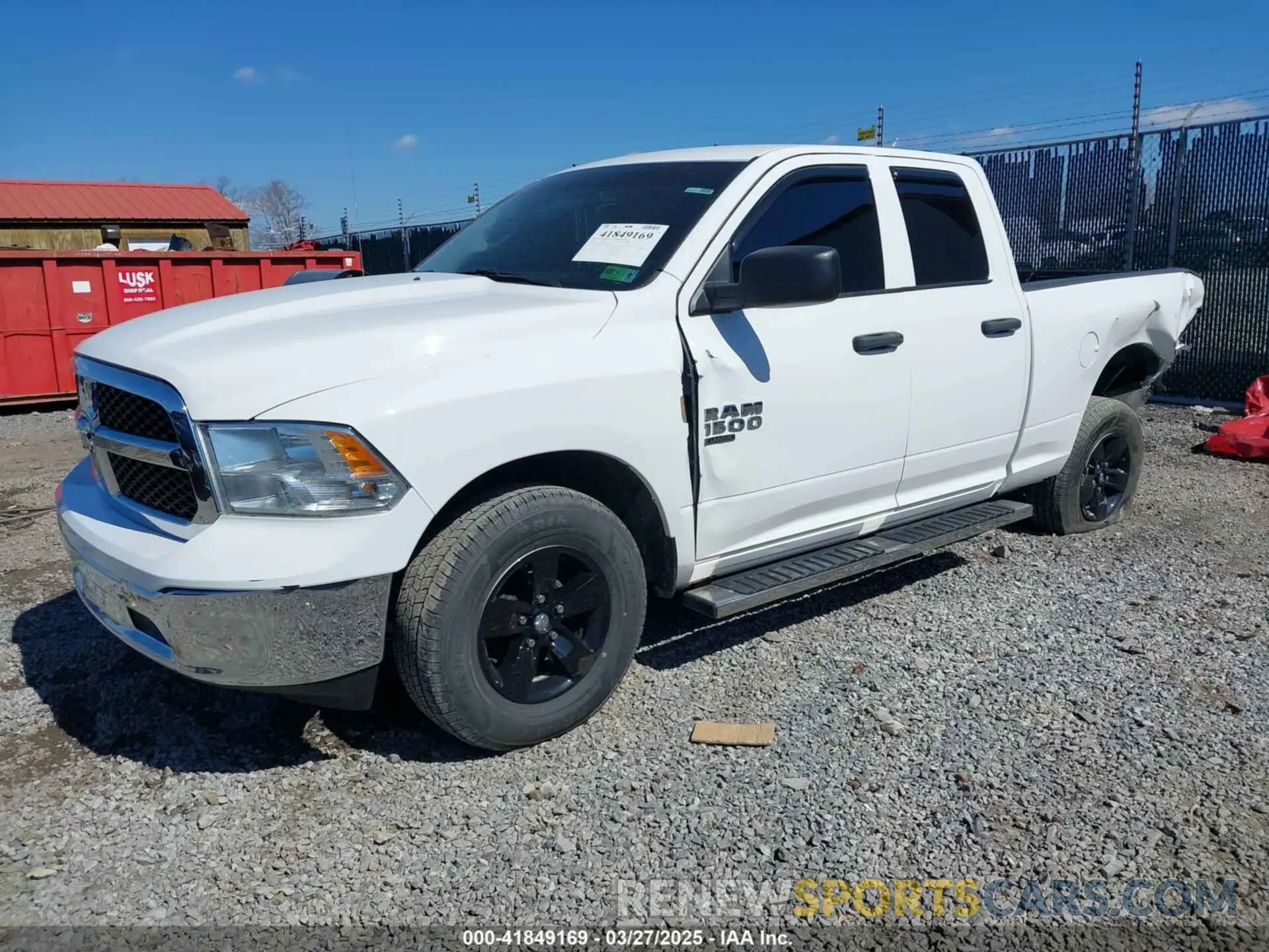 2 fotografías del automóvil dañado 1C6RR7FGXMS507175 RAM 1500 CLASSIC 2021
