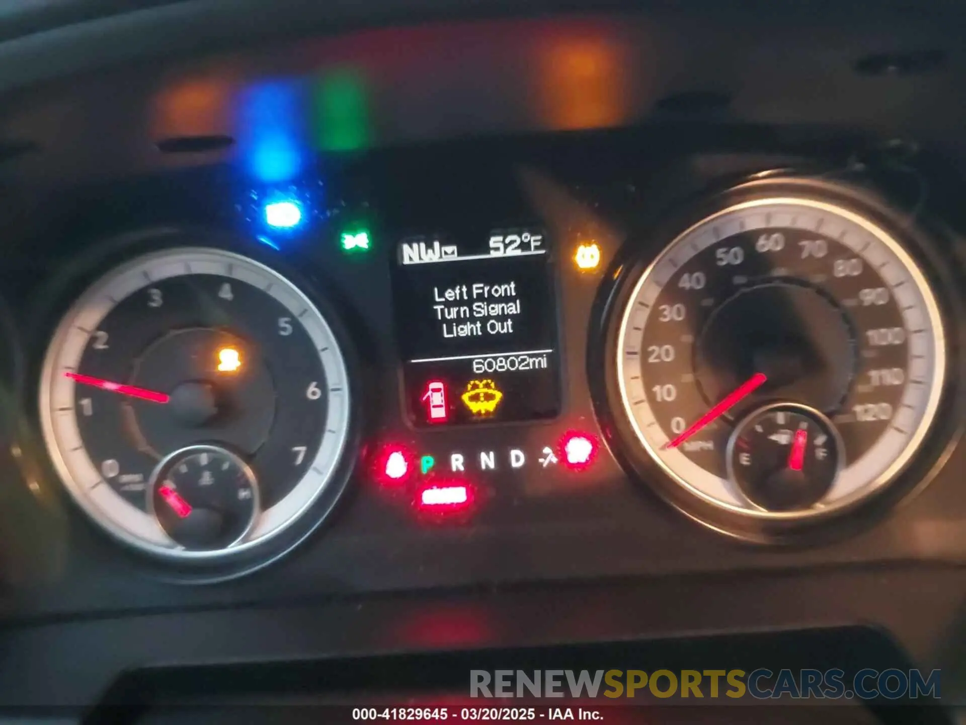 7 fotografías del automóvil dañado 1C6RR7FGXMS515681 RAM 1500 CLASSIC 2021