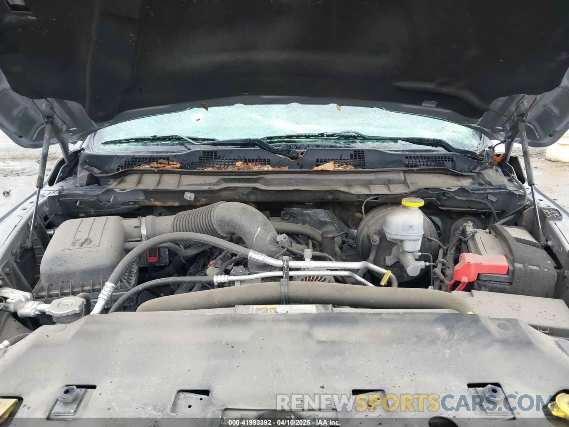 10 fotografías del automóvil dañado 1C6RR7GT0MS505043 RAM 1500 CLASSIC 2021