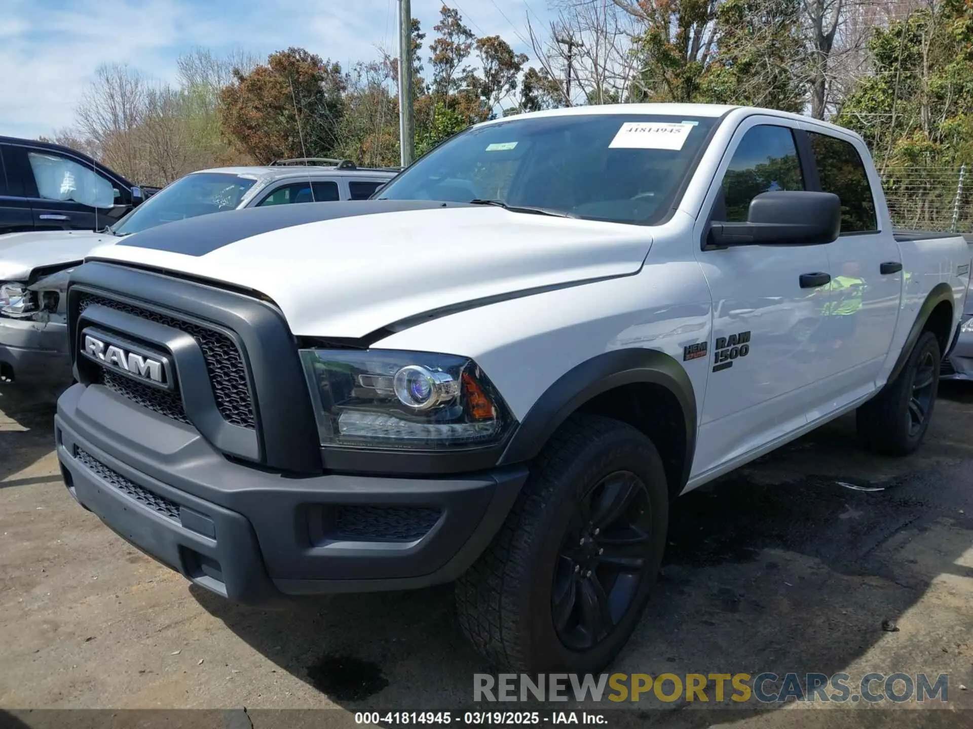 2 fotografías del automóvil dañado 1C6RR7LT8MS528592 RAM 1500 CLASSIC 2021