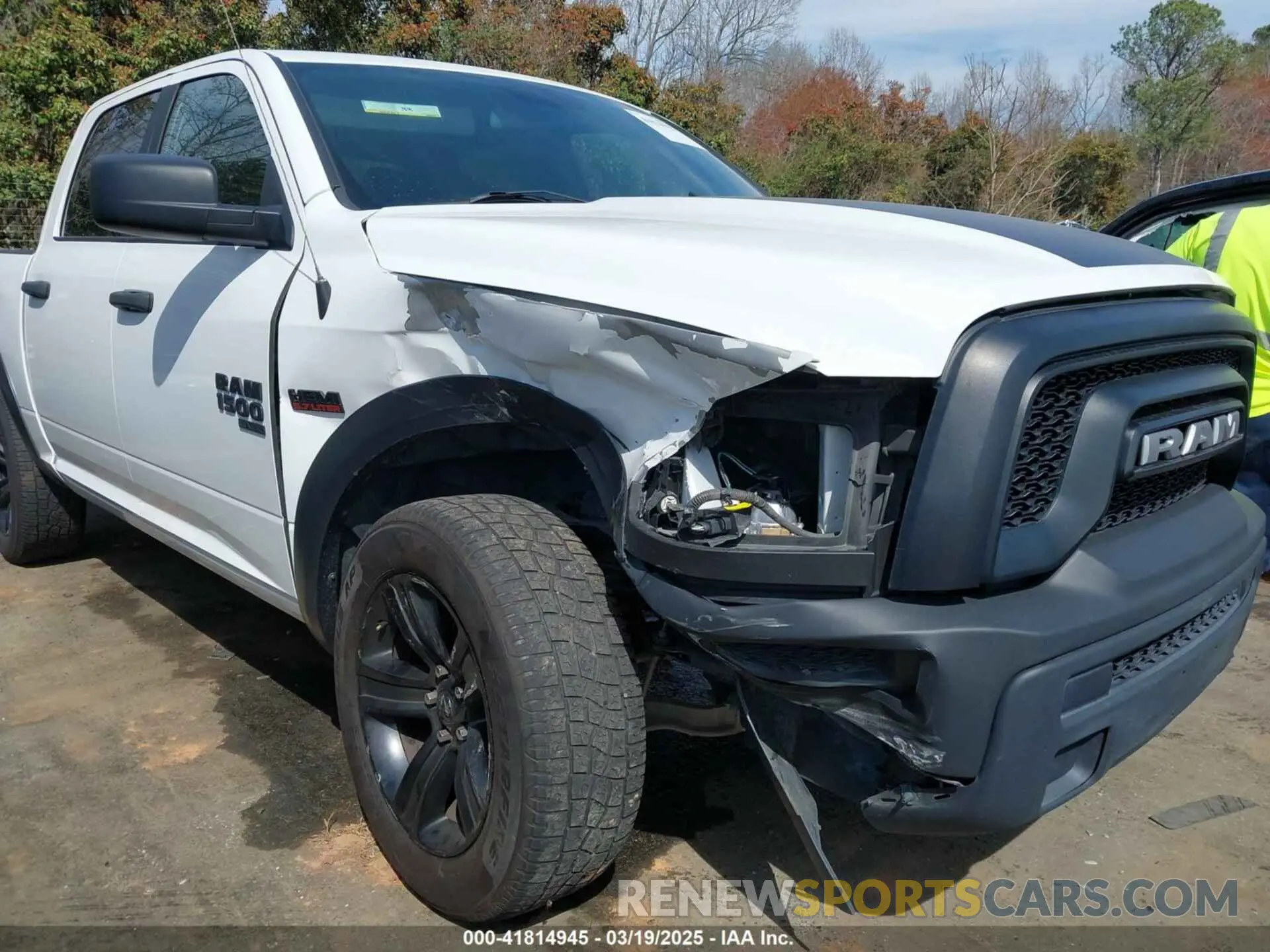 6 fotografías del automóvil dañado 1C6RR7LT8MS528592 RAM 1500 CLASSIC 2021