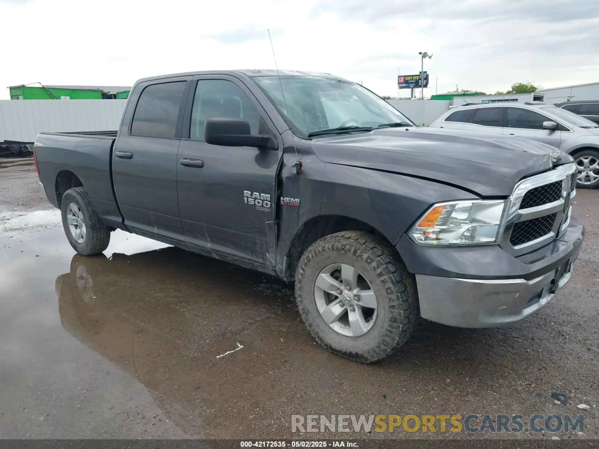 1 fotografías del automóvil dañado 1C6RR7TT1MS516817 RAM 1500 CLASSIC 2021