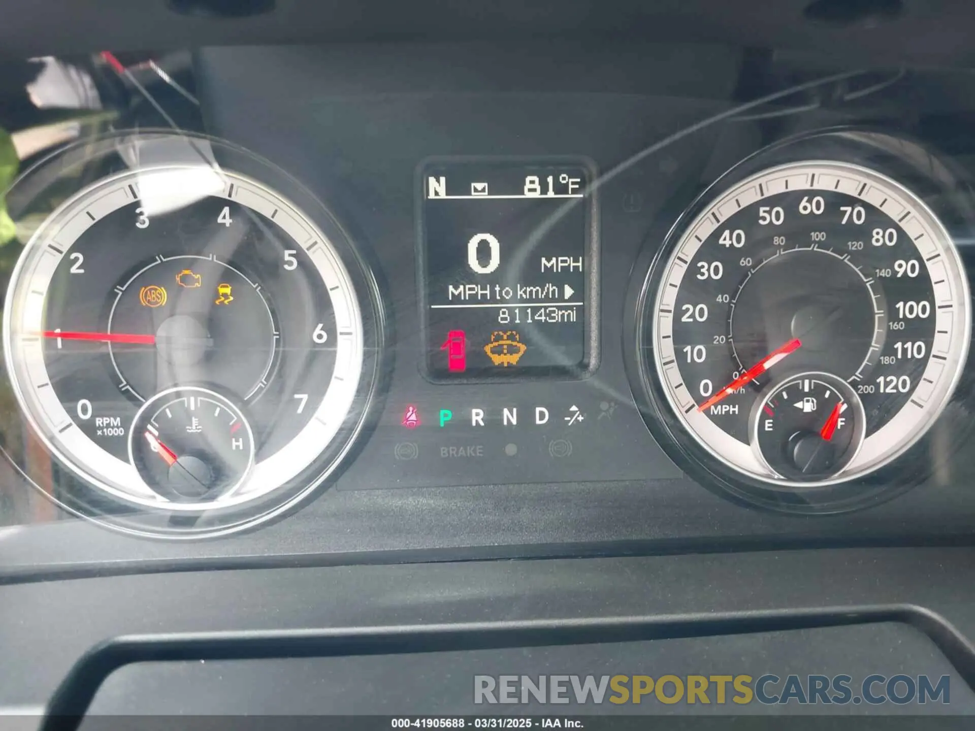 7 fotografías del automóvil dañado 3C6RR6KG9MG563230 RAM 1500 CLASSIC 2021