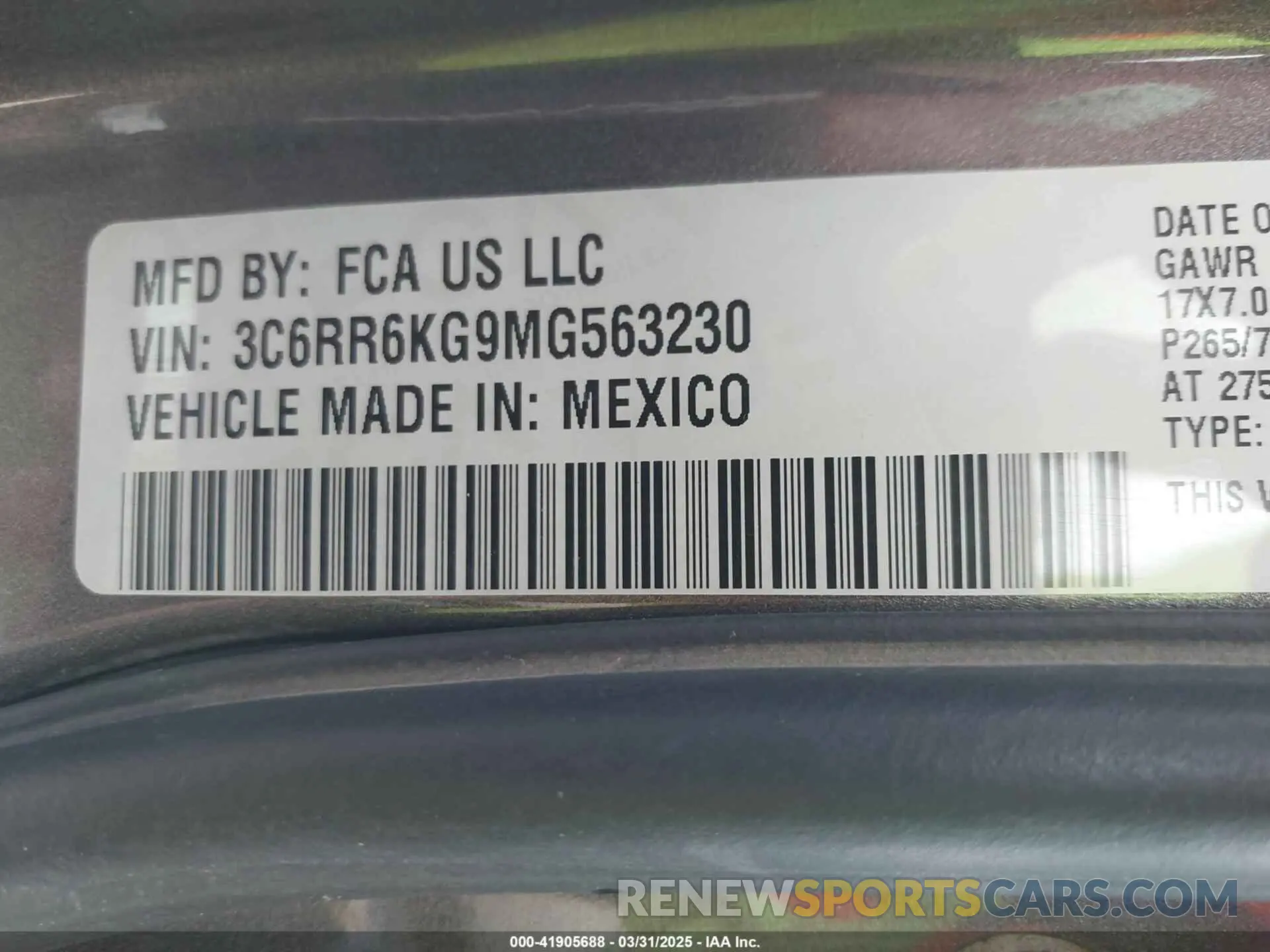 9 fotografías del automóvil dañado 3C6RR6KG9MG563230 RAM 1500 CLASSIC 2021